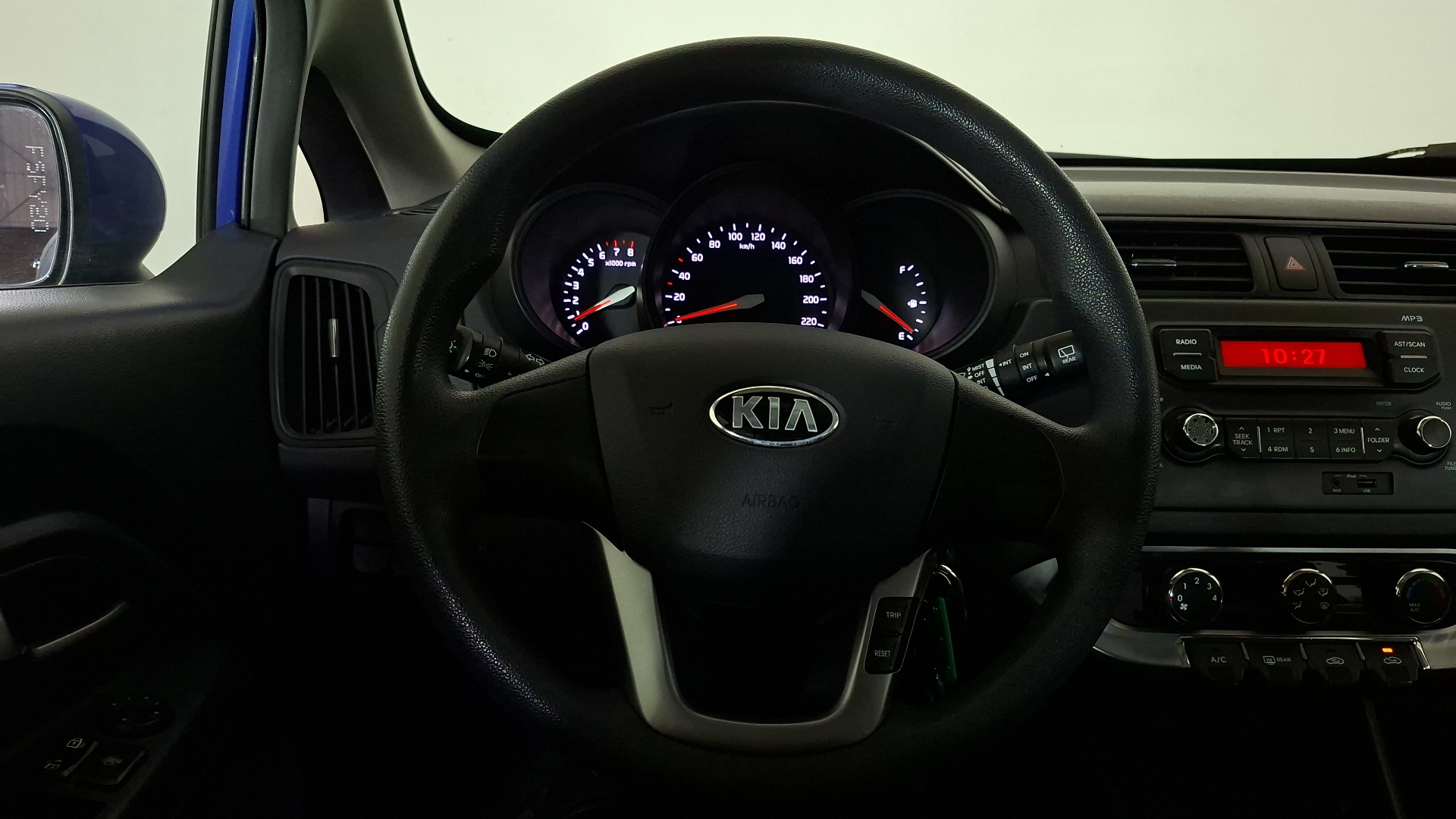 KIA Rio5 — foto 8 de 15