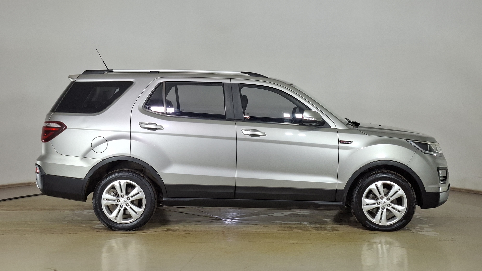 Changan Cx70 — foto 4 de 18