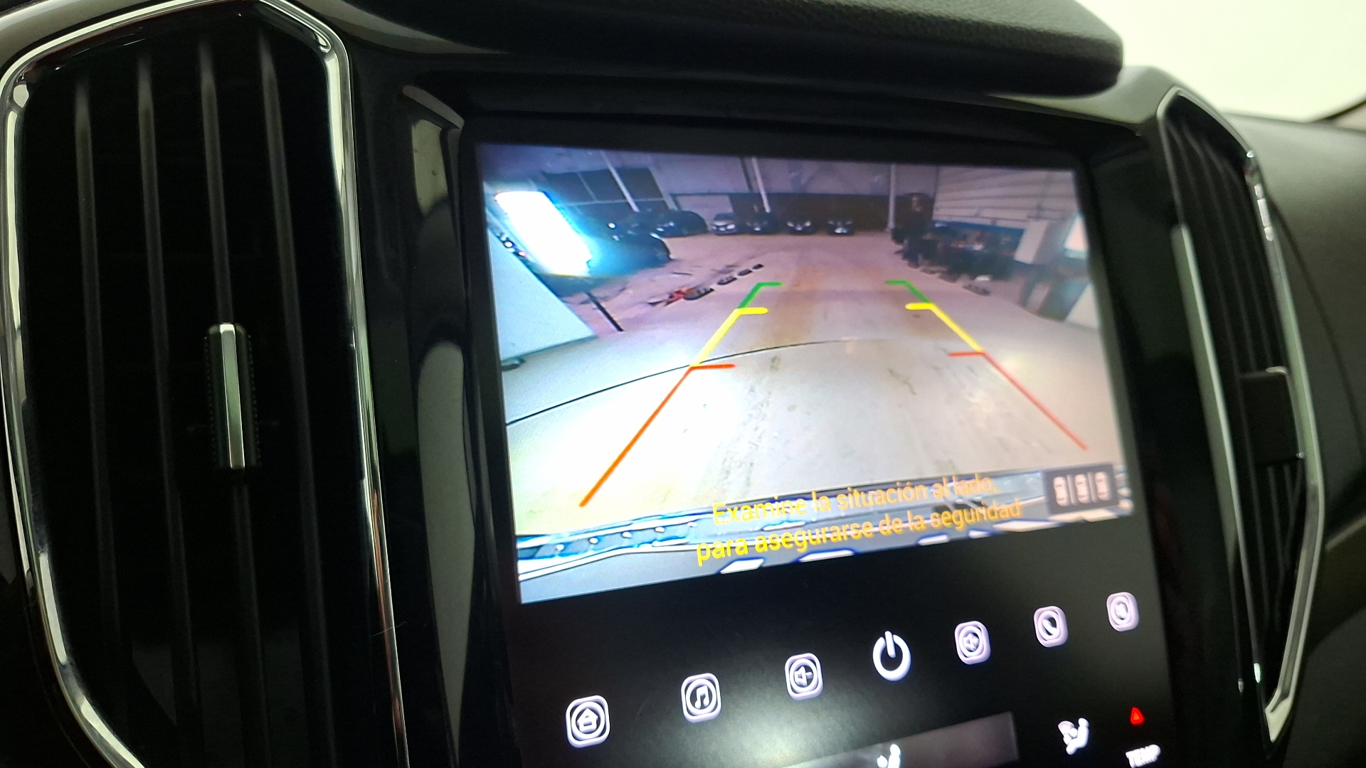 Changan Cx70 — foto 12 de 18
