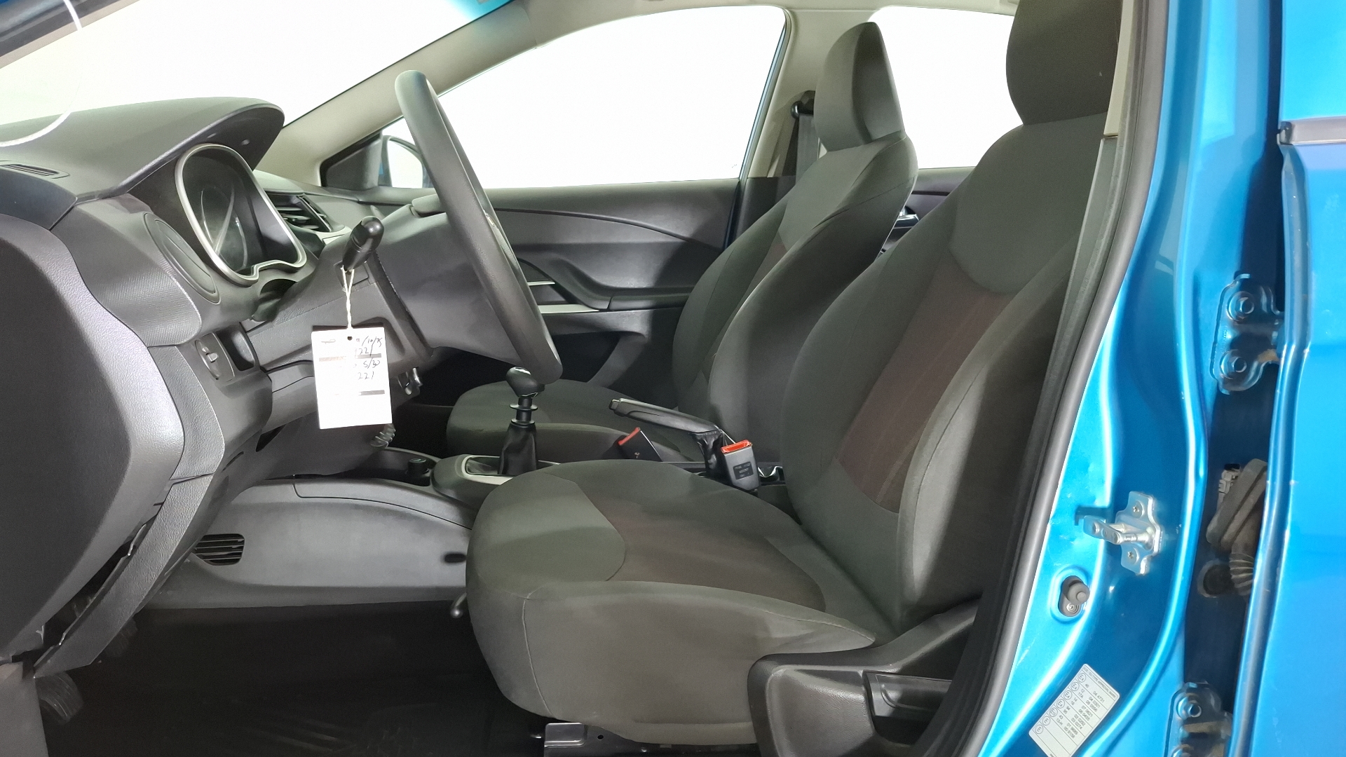Chevrolet Sail — foto 13 de 16
