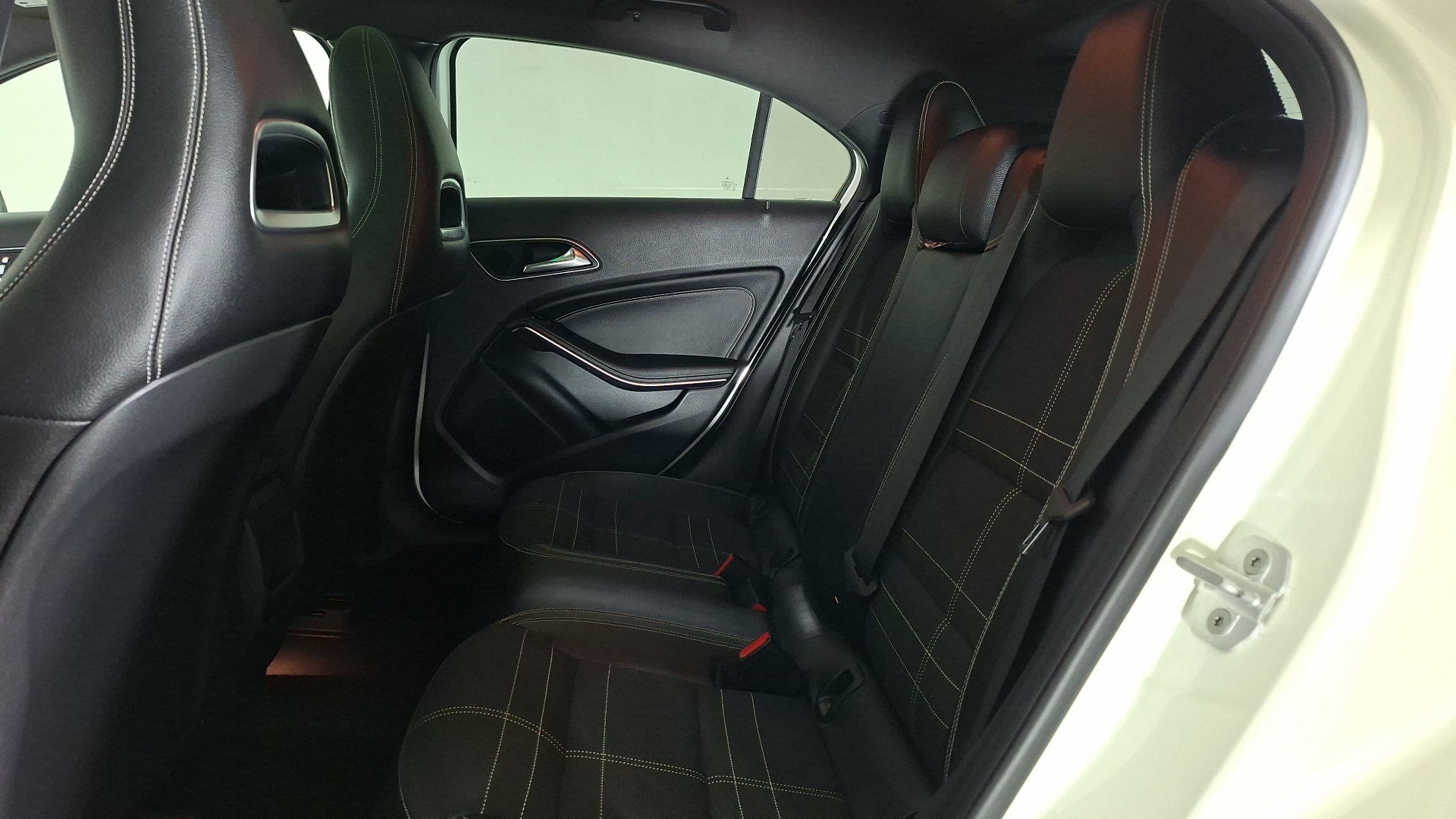 Mercedes-Benz Clase A — foto 15 de 17