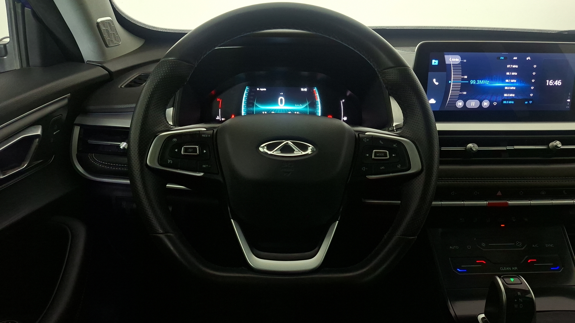 Chery Tiggo 7 Pro — foto 8 de 17