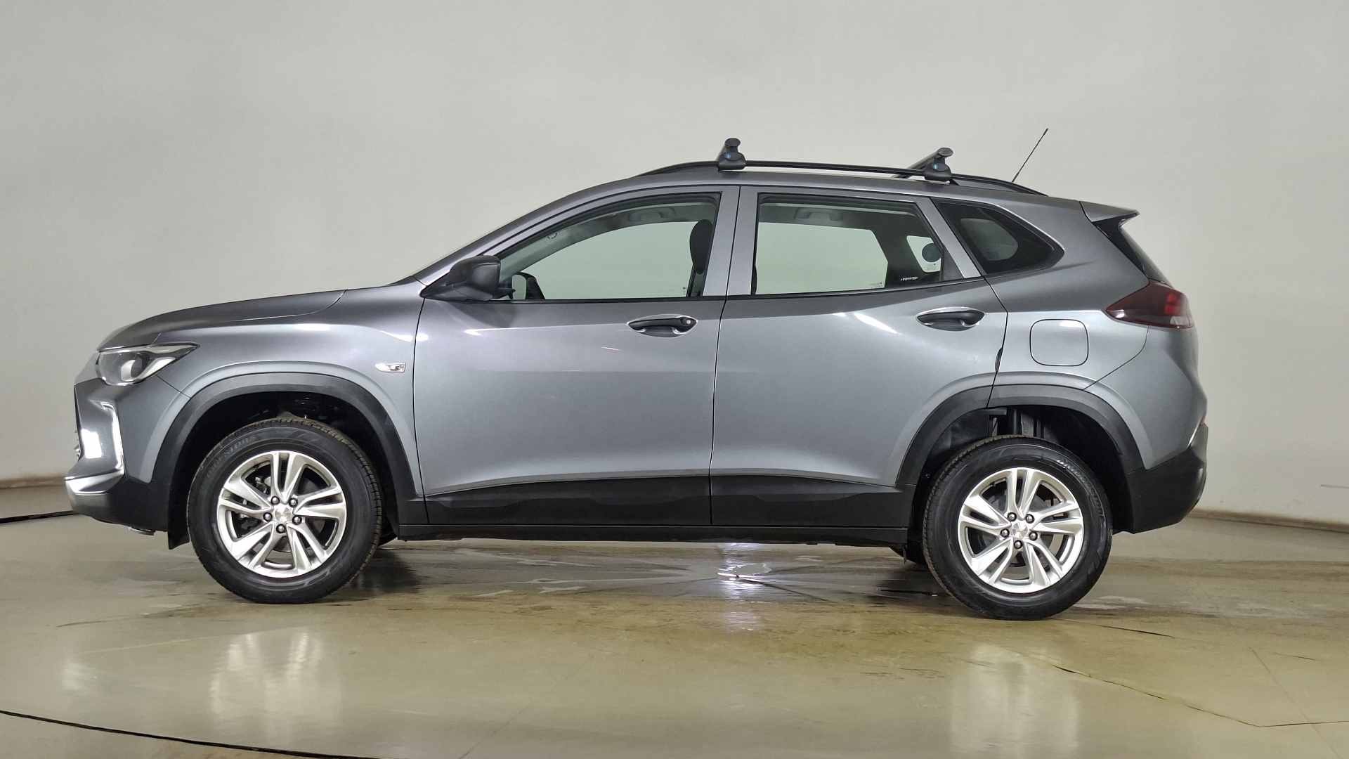 Chevrolet Tracker — foto 7 de 16