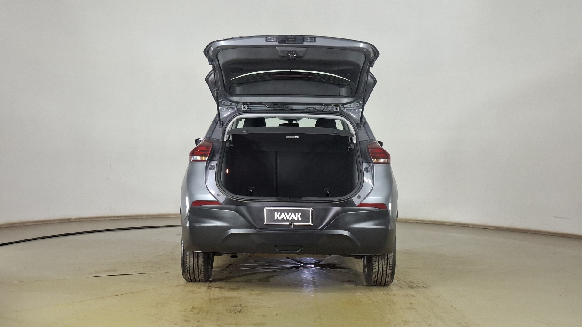 Chevrolet Tracker — foto 6 de 16