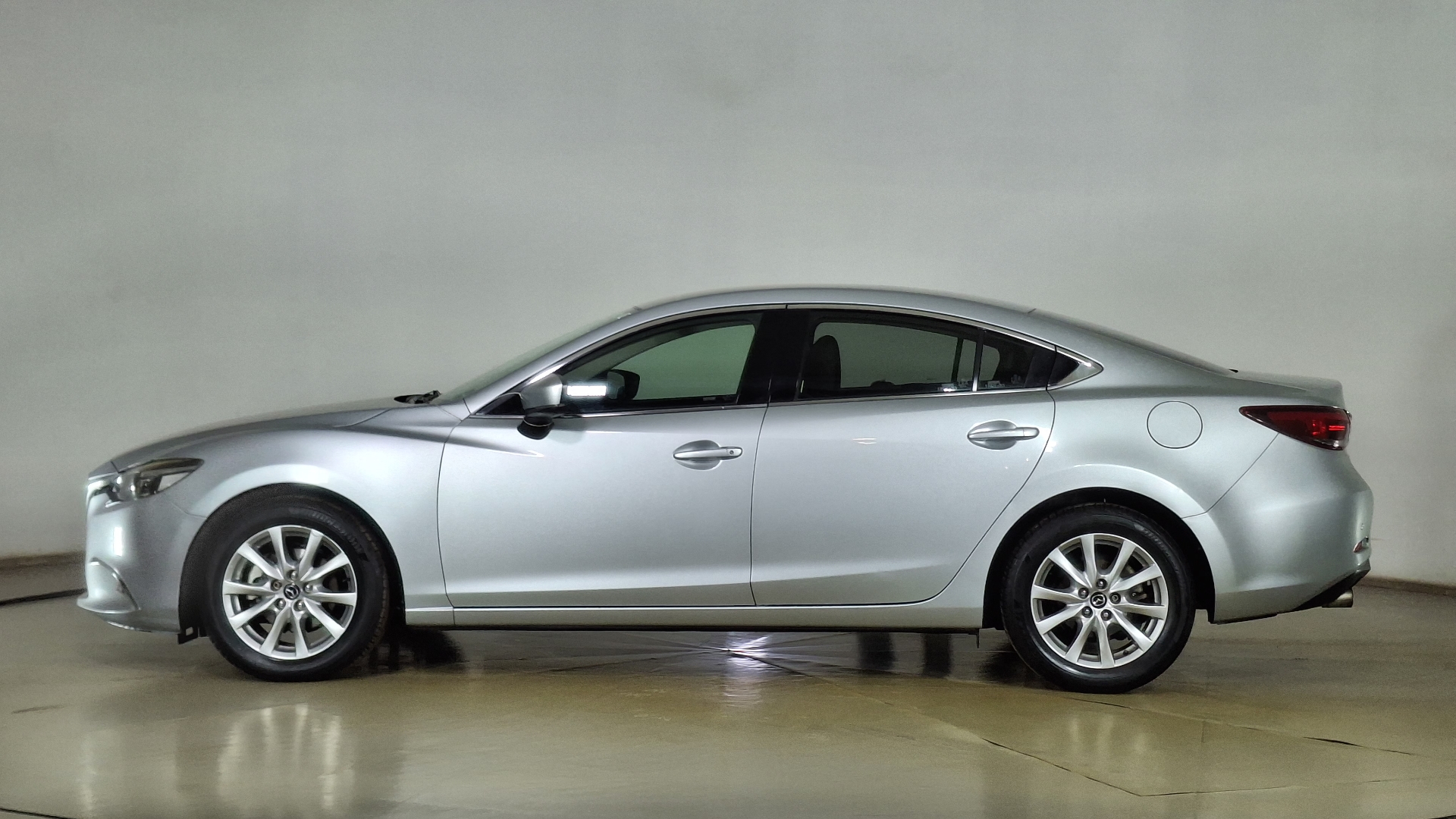 Mazda 6 — foto 7 de 16