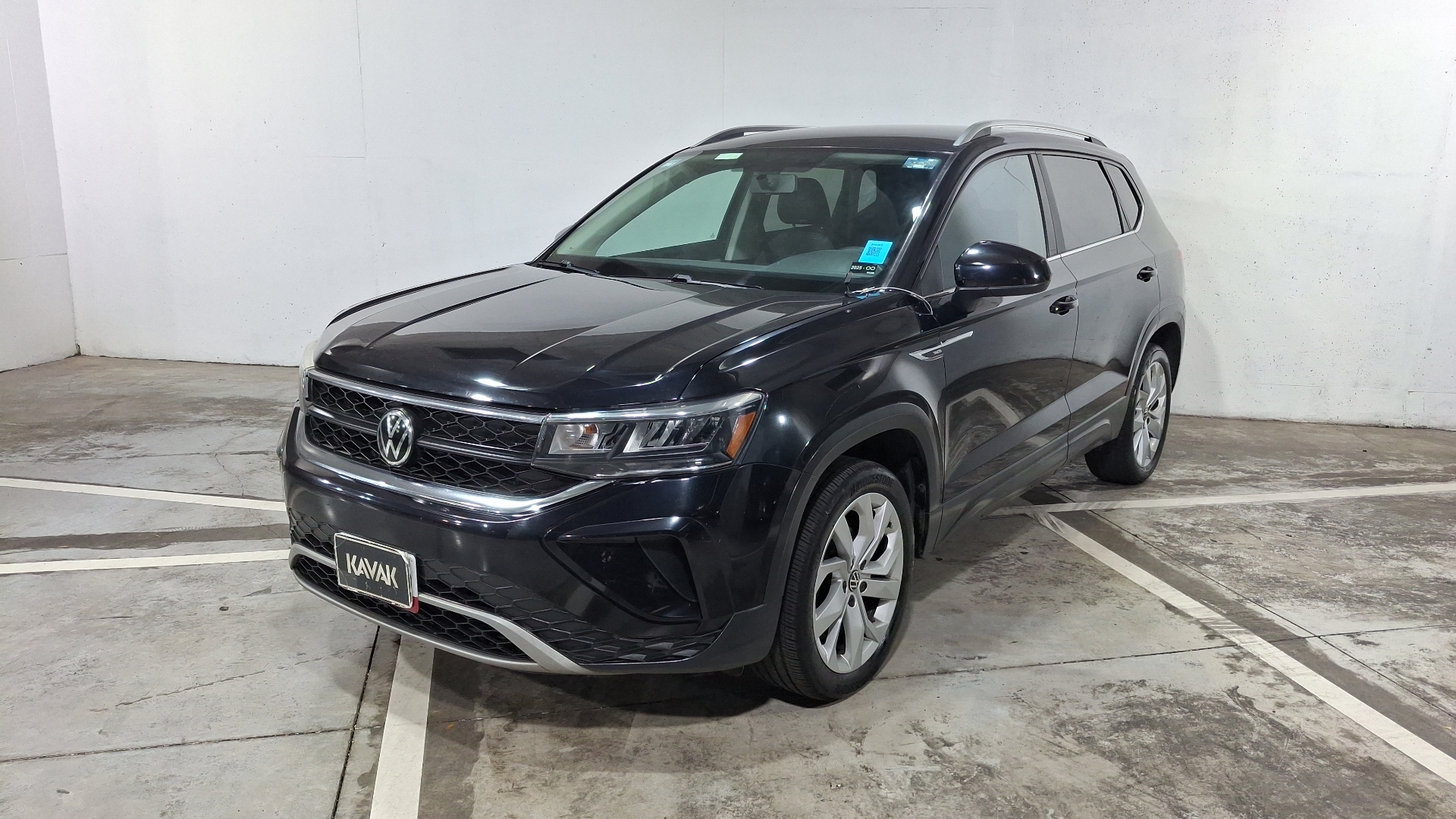 Volkswagen Taos 2021