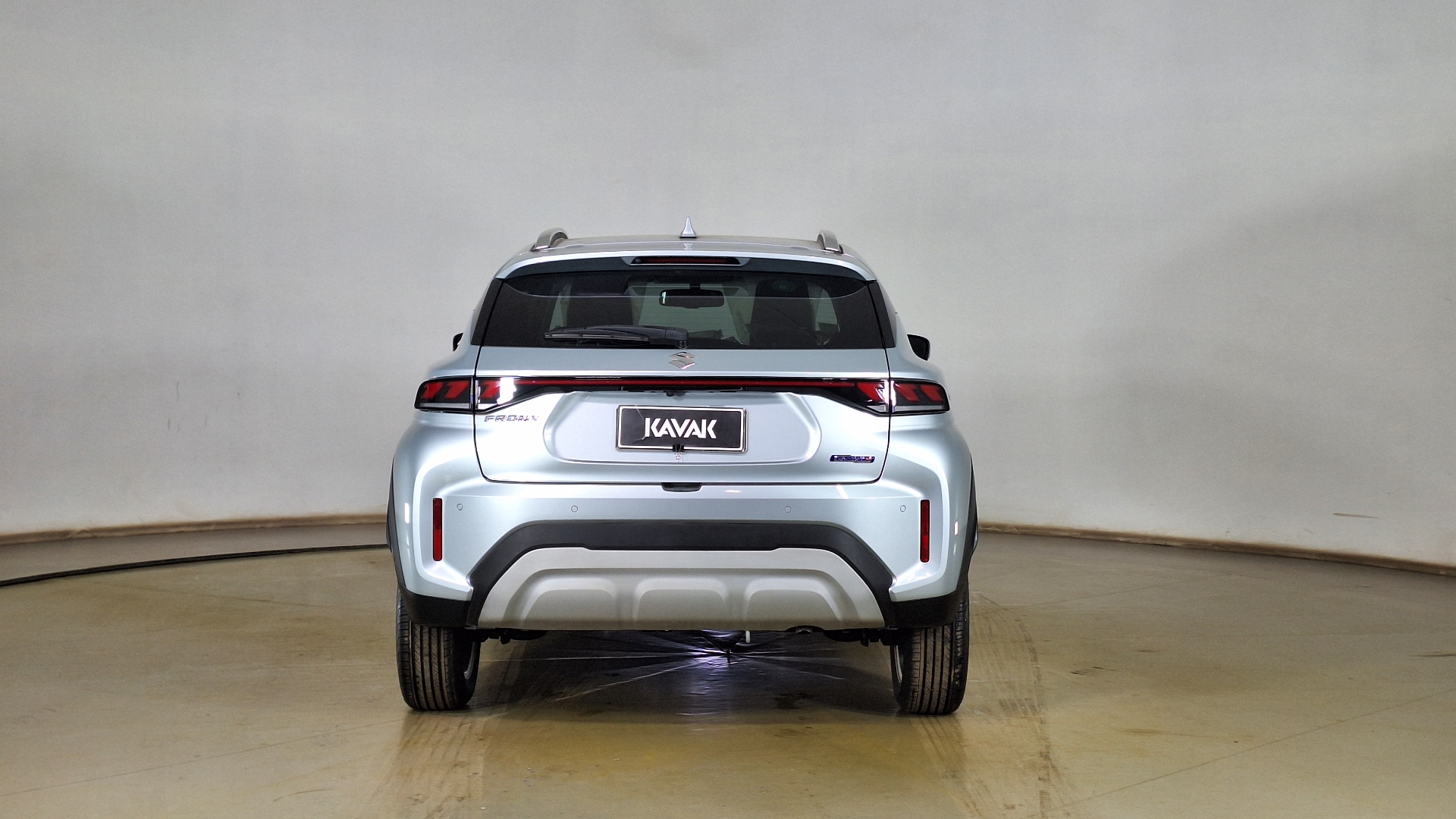 Suzuki Fronx — foto 5 de 16