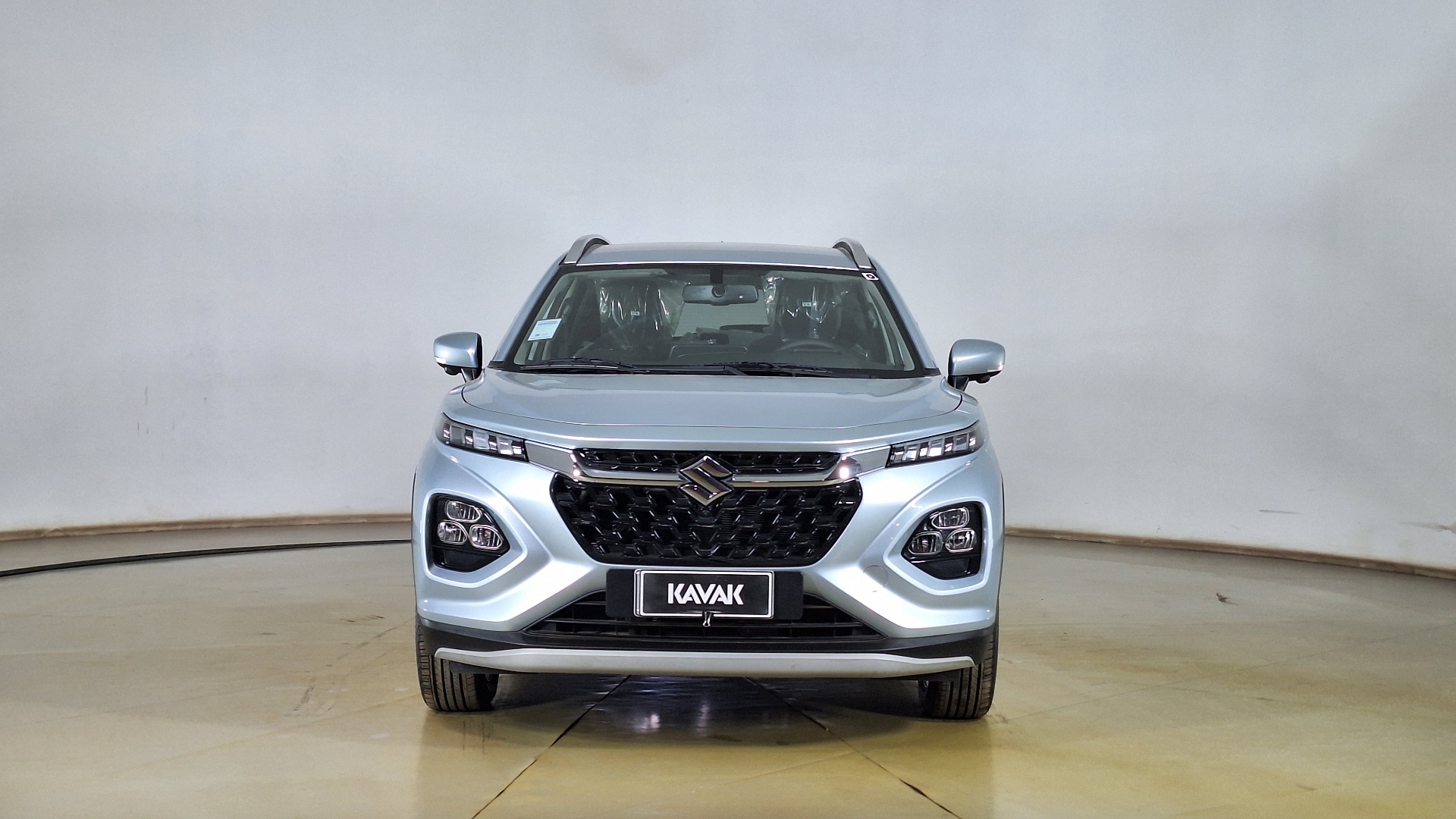 Suzuki Fronx — foto 2 de 16