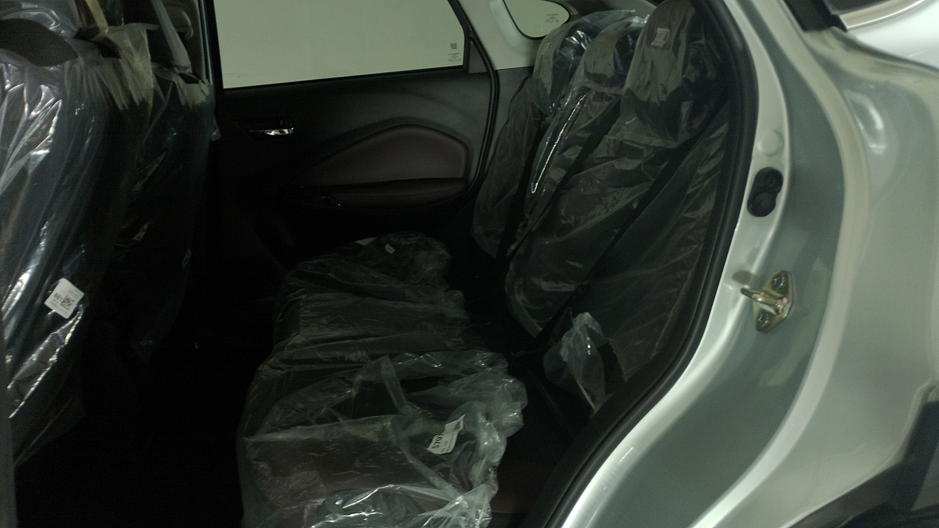Suzuki Fronx — foto 14 de 16
