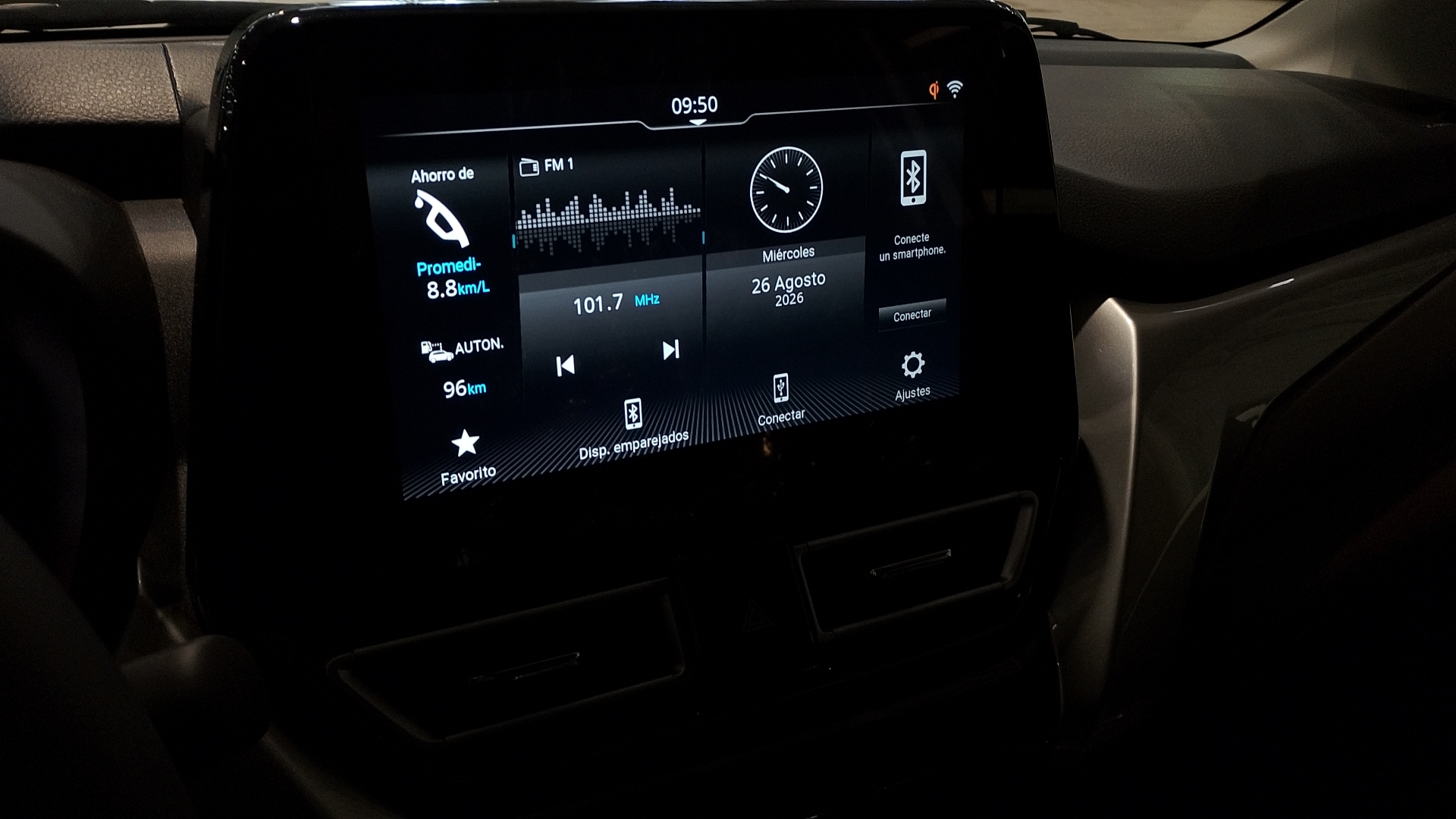Suzuki Fronx — foto 10 de 16