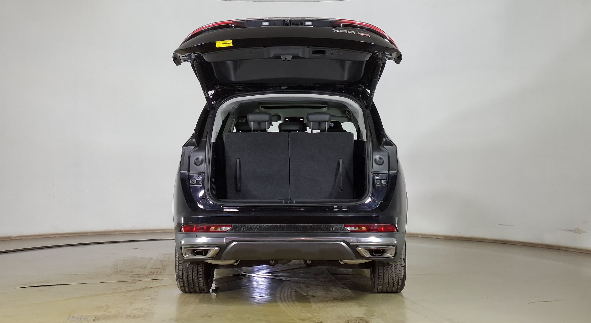 Jetour X90 Plus — foto 6 de 18