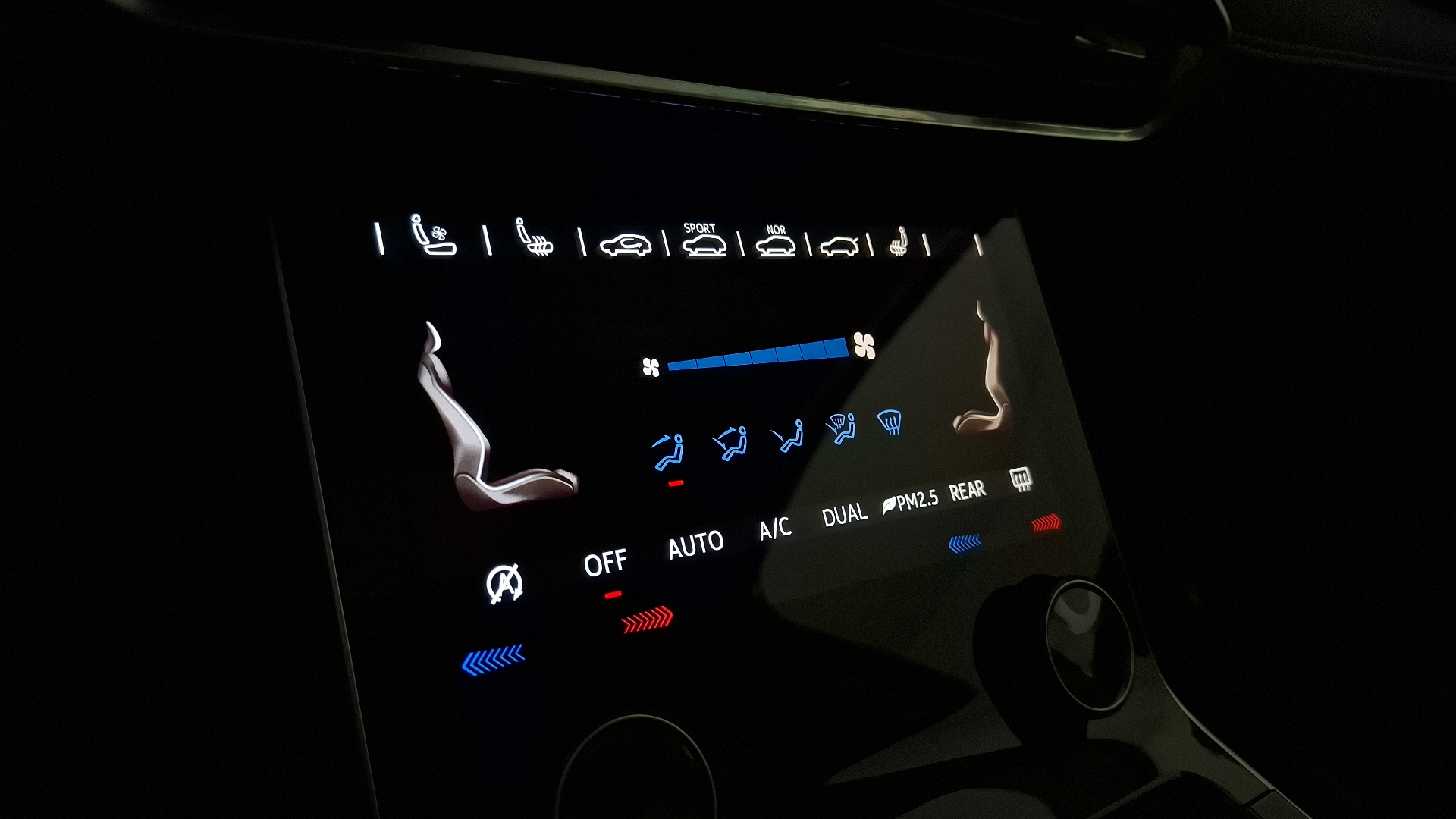 Jetour X90 Plus — foto 17 de 18