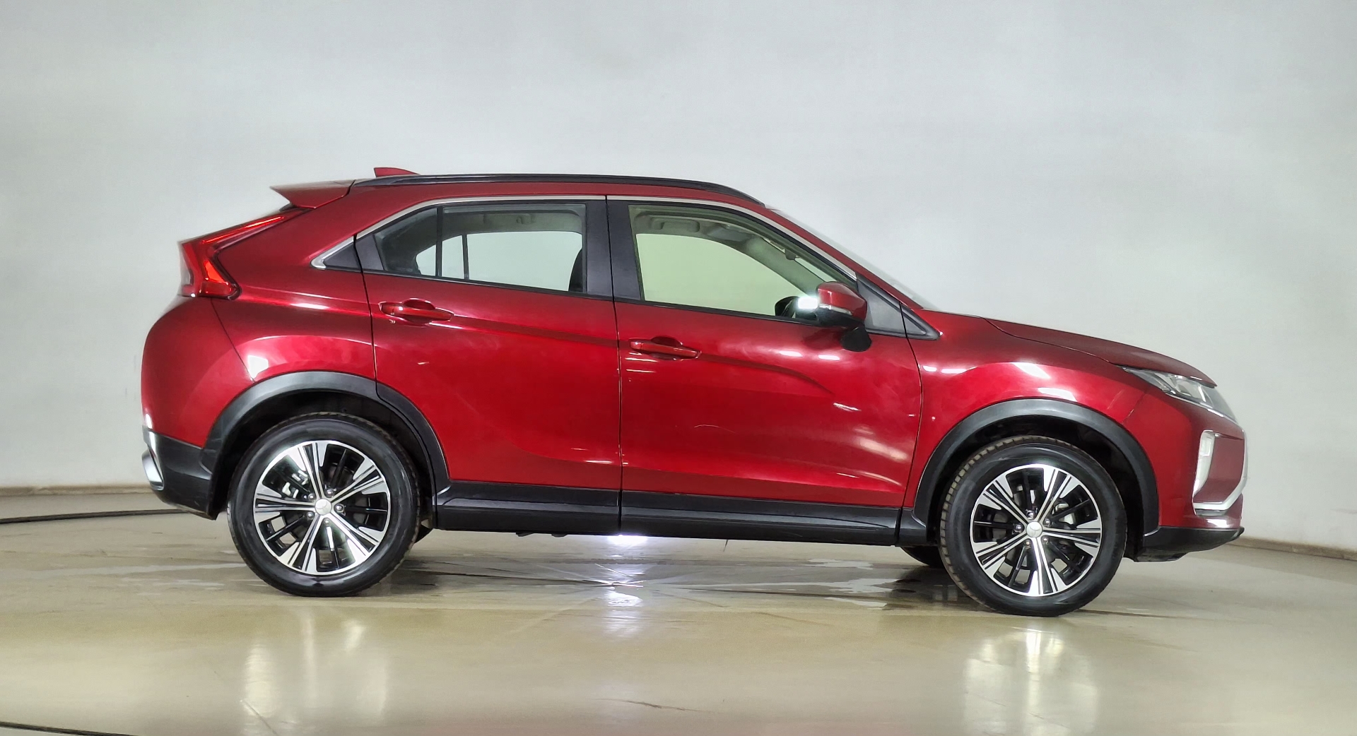 Mitsubishi Eclipse Cross — foto 4 de 16