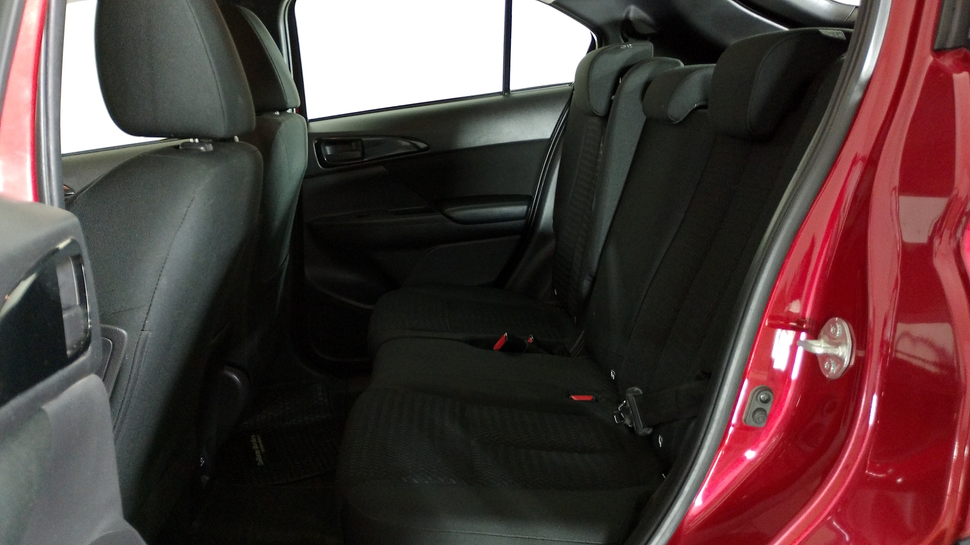 Mitsubishi Eclipse Cross — foto 14 de 16
