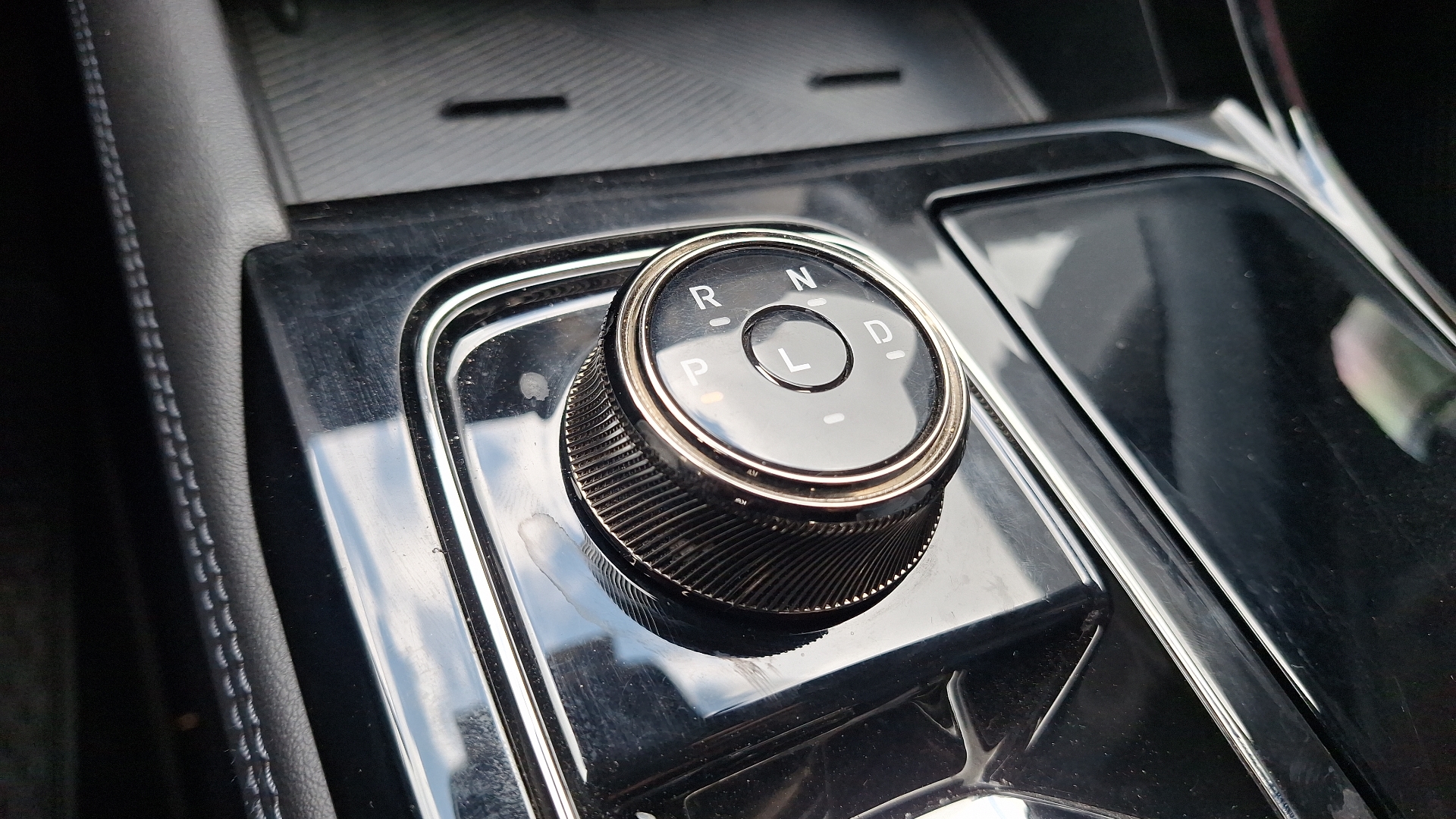 Ford Territory — foto 11 de 16