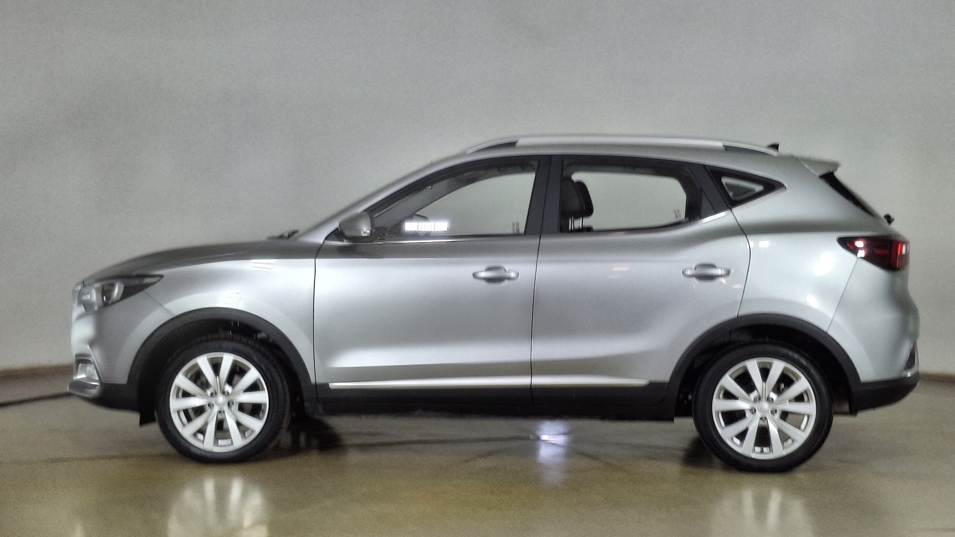 MG Zs — foto 7 de 15