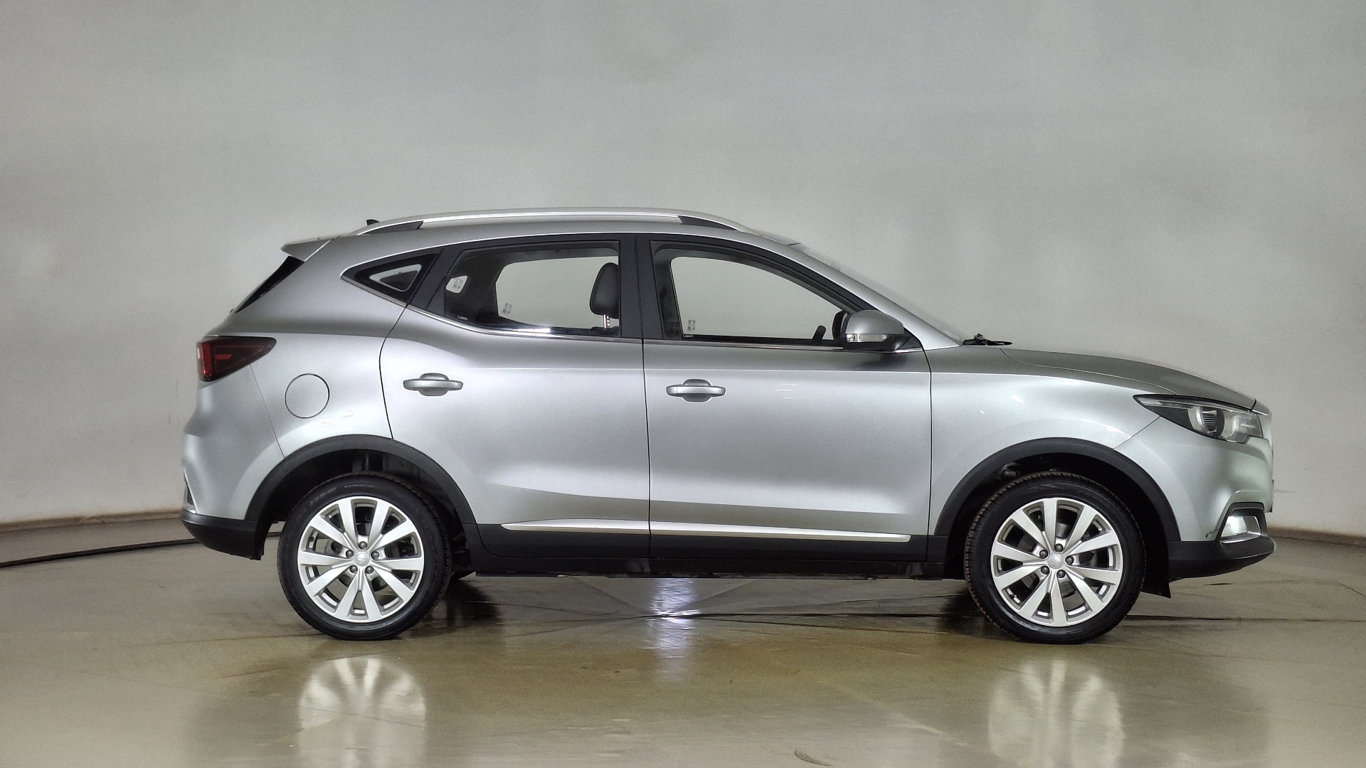 MG Zs — foto 4 de 15