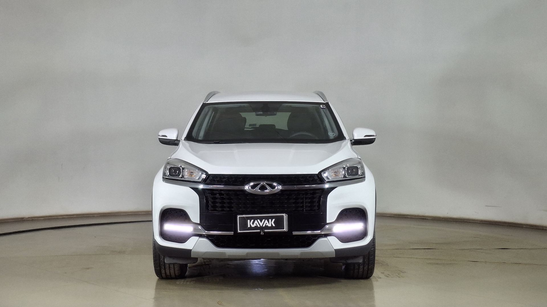 Chery Tiggo 8 — foto 2 de 15