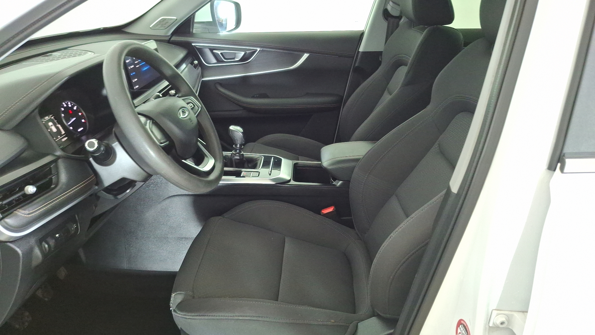 Chery Tiggo 8 — foto 12 de 15
