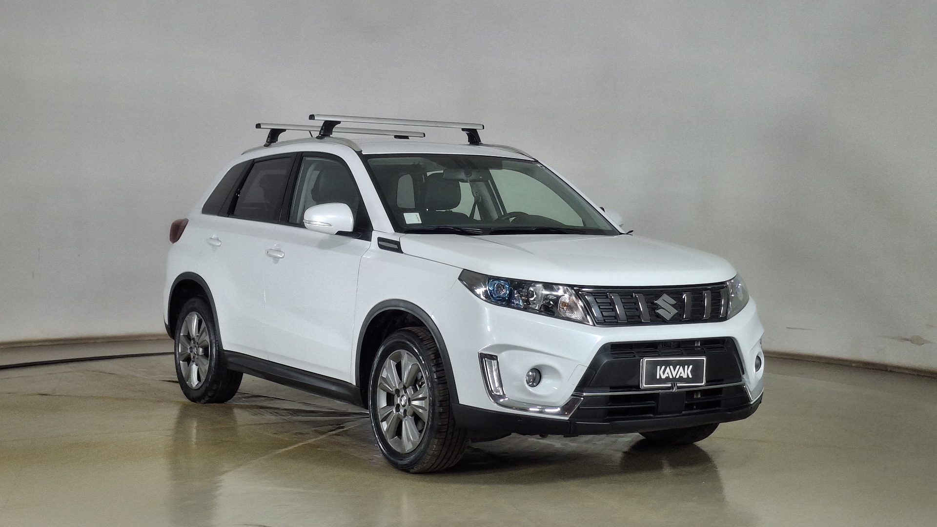 Suzuki Vitara — foto 3 de 16