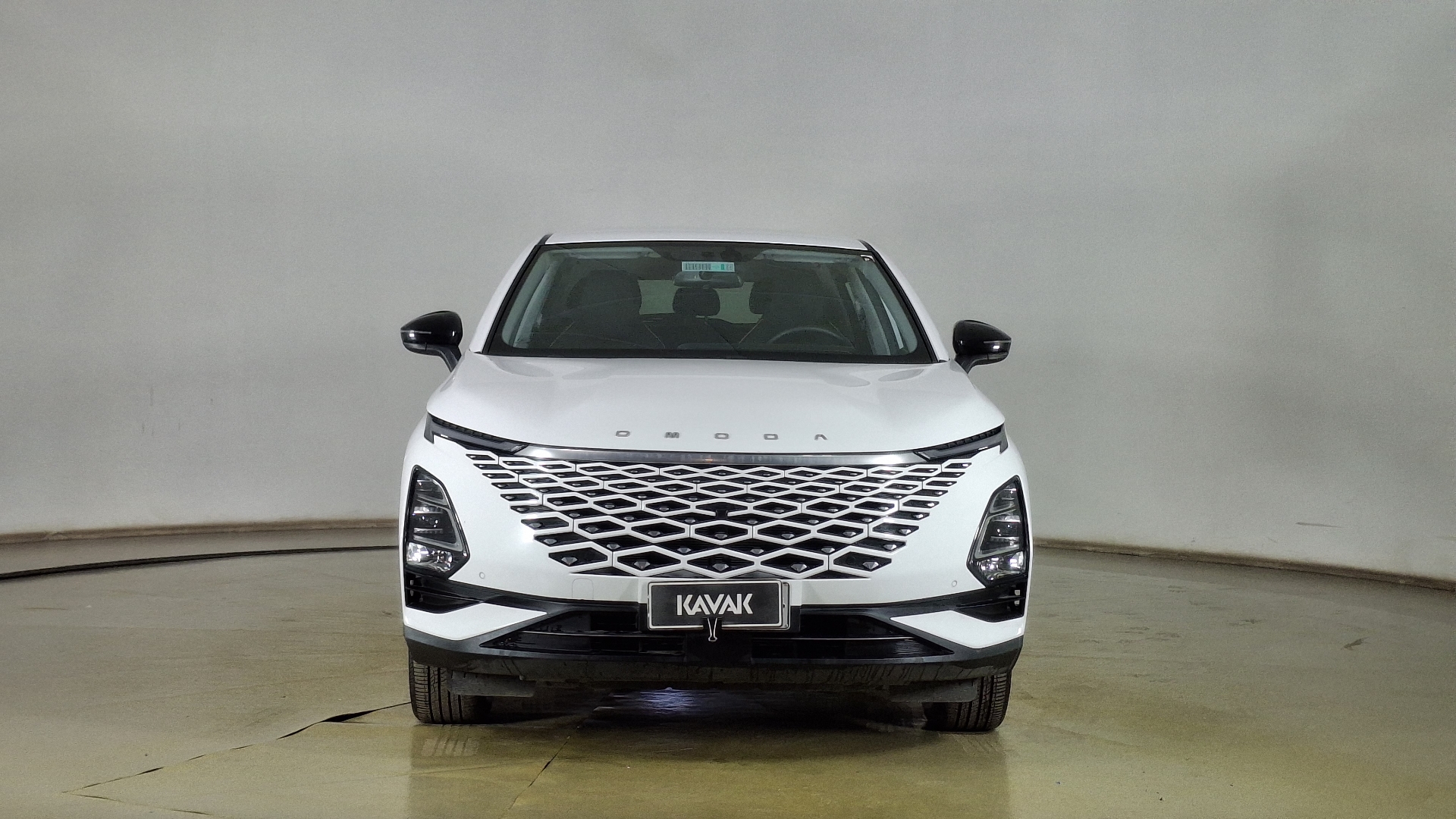 Omoda C5 — foto 2 de 16