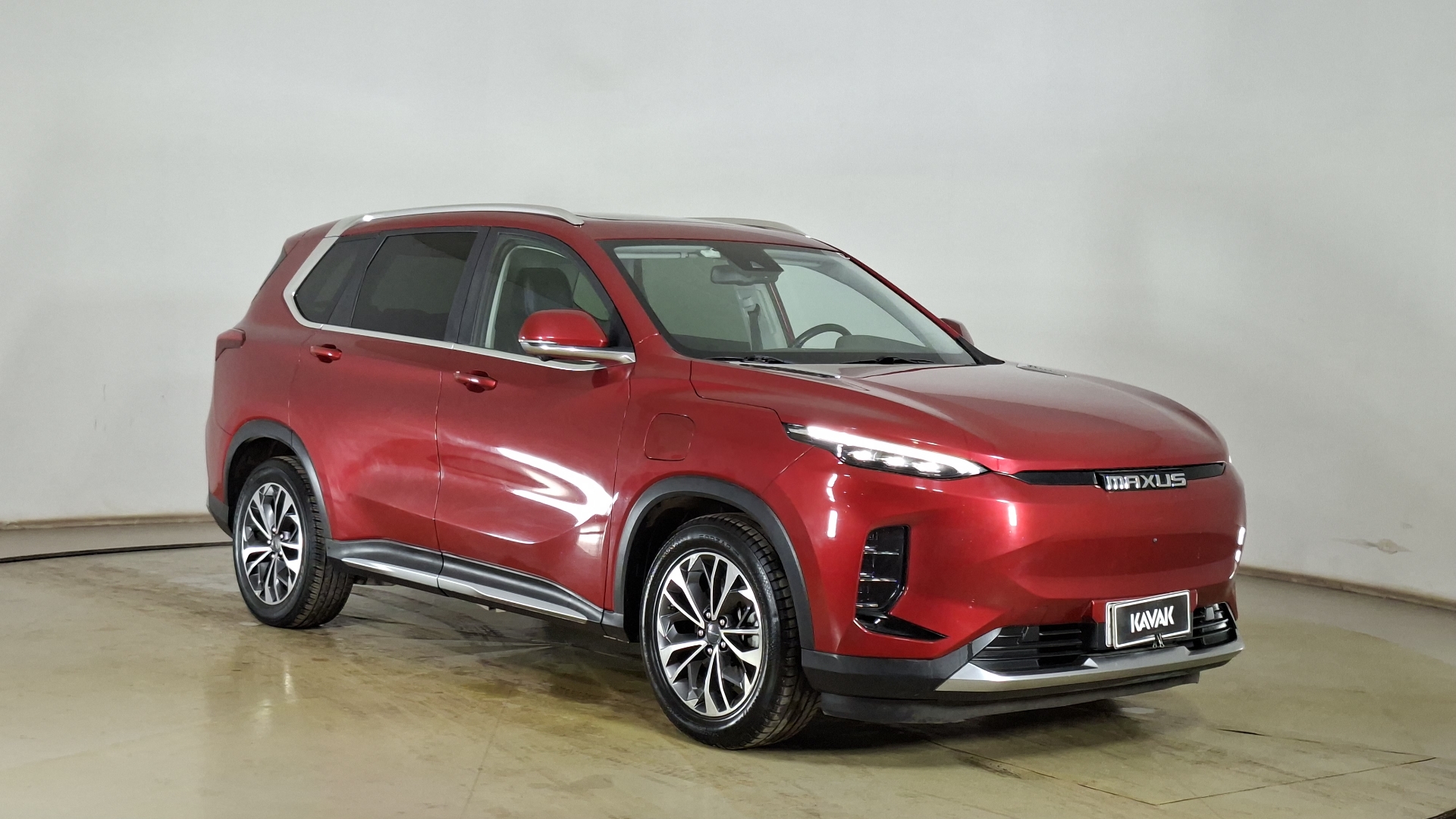 Maxus Euniq 6 — foto 3 de 17