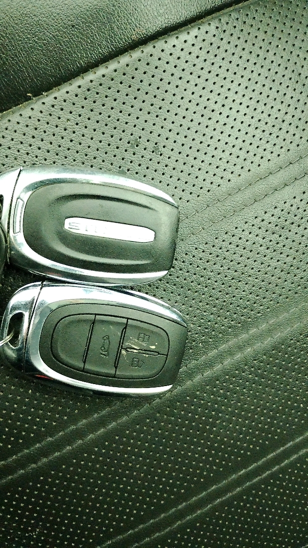 Maxus Euniq 6 — foto 17 de 17