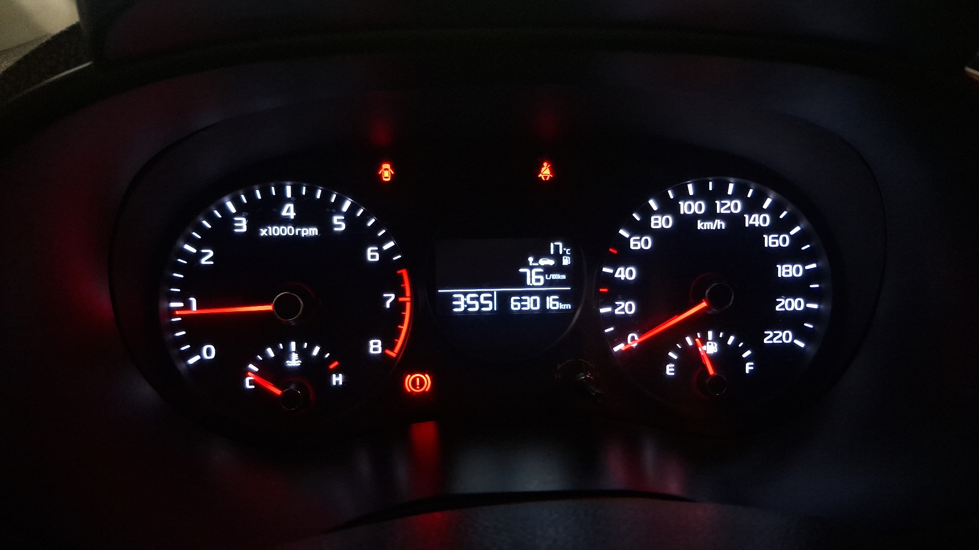 KIA Morning — foto 9 de 16