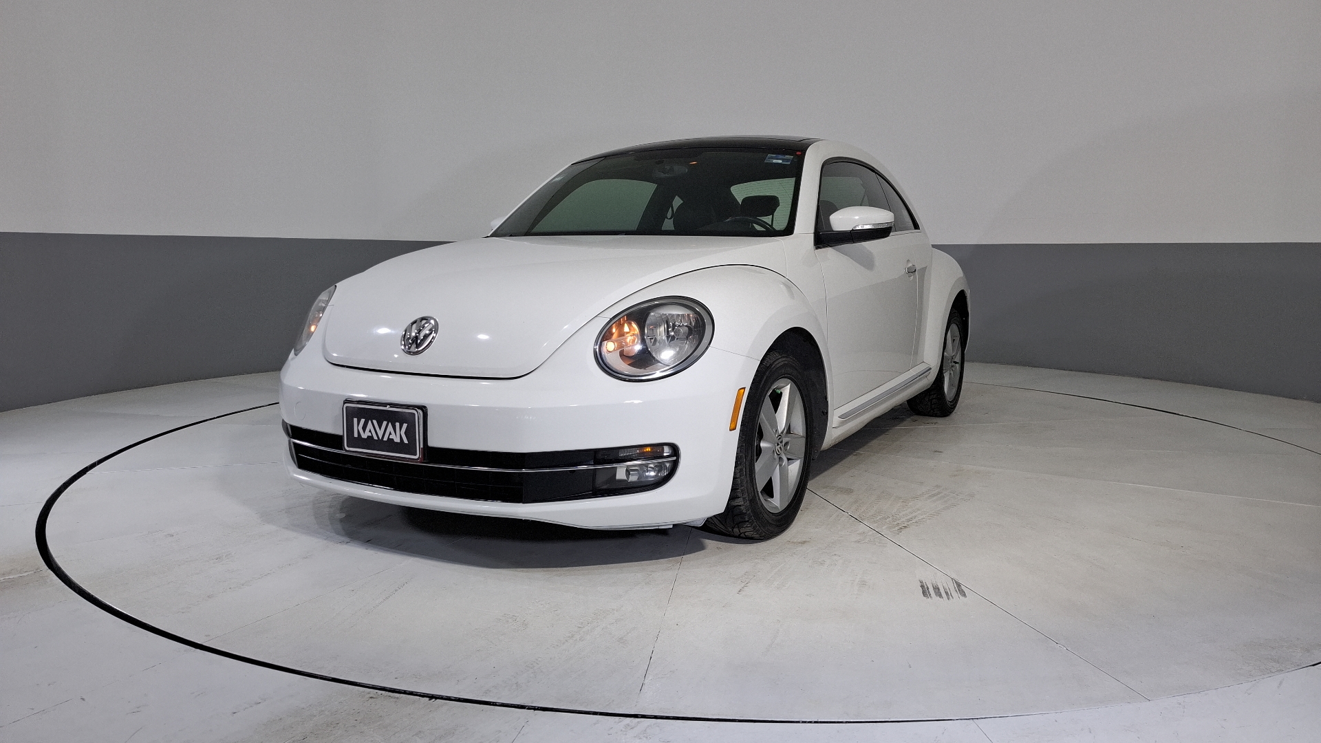 Volkswagen Beetle 2013