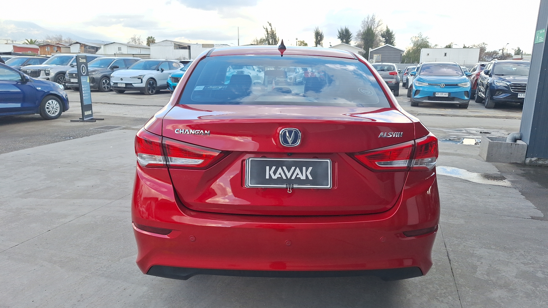 Changan Alsvin — foto 3 de 15