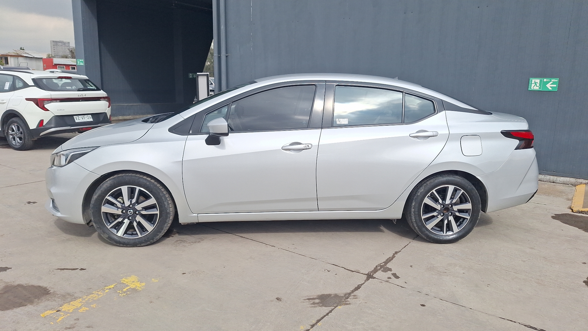 Nissan Versa — foto 2 de 15
