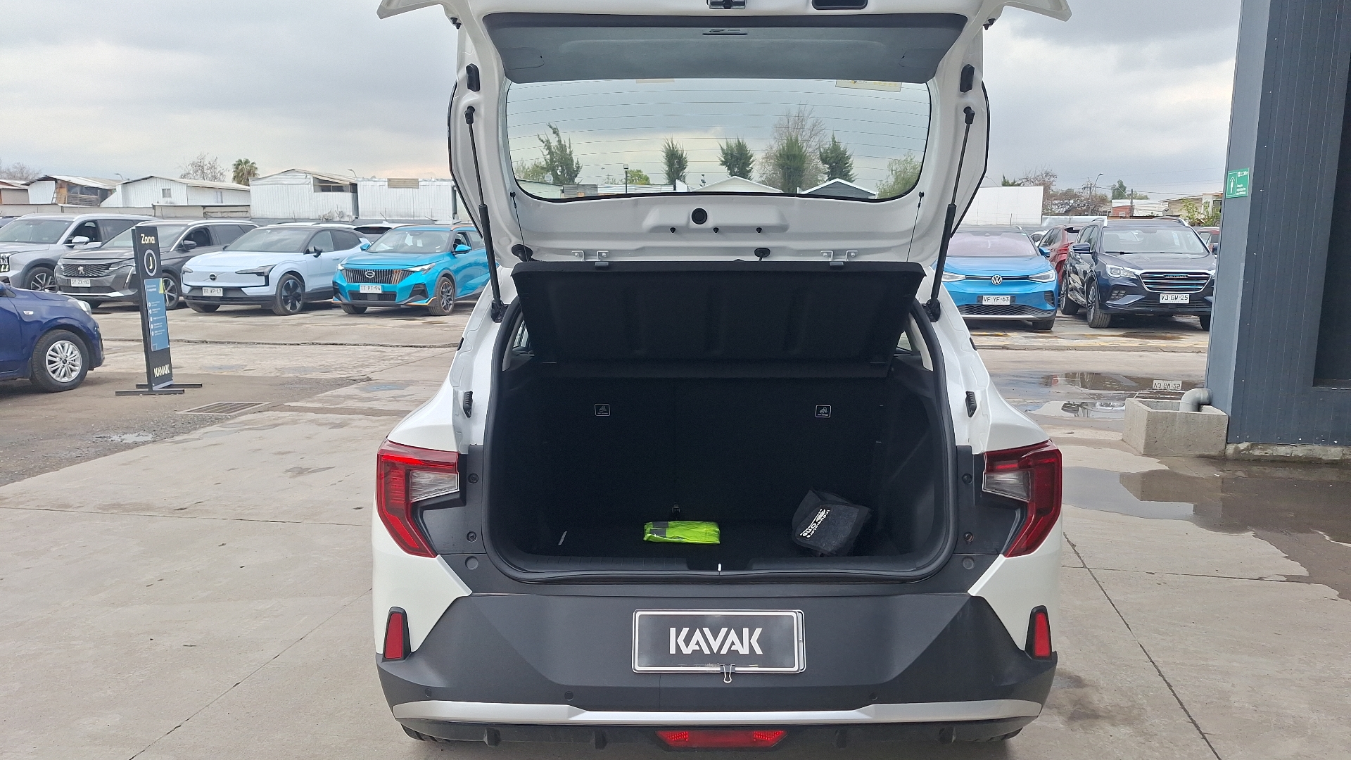 KIA K3 Cross — foto 4 de 15