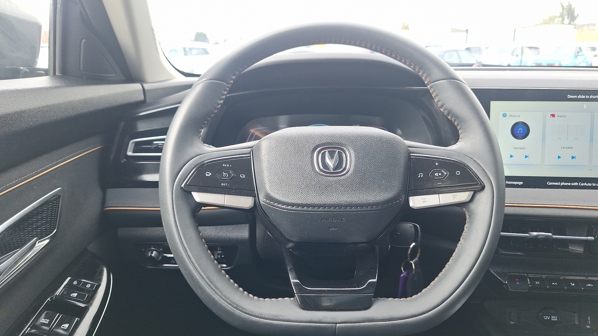 Changan X7 Plus — foto 8 de 17