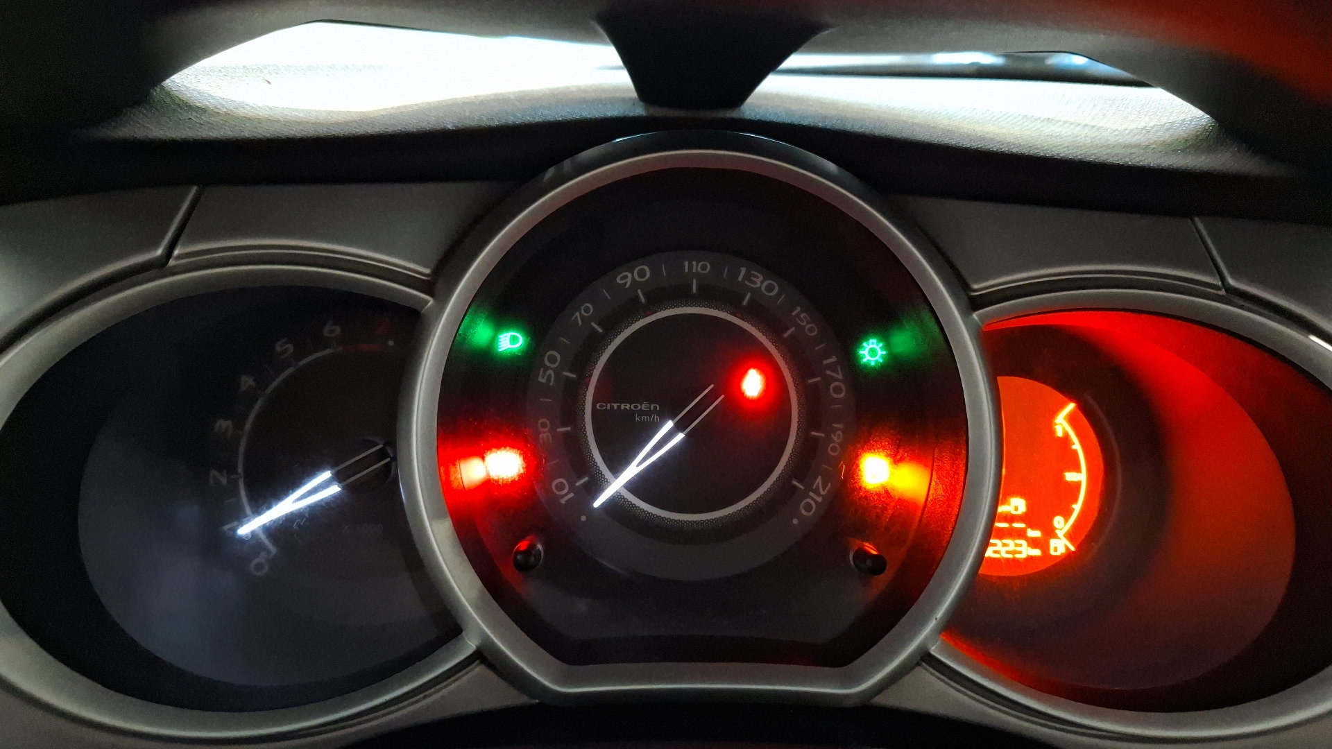 Citroën C3 — foto 9 de 15