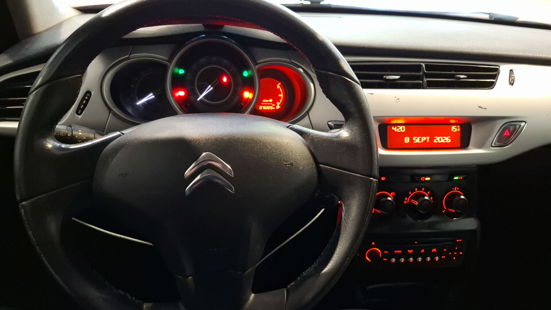 Citroën C3 — foto 8 de 15