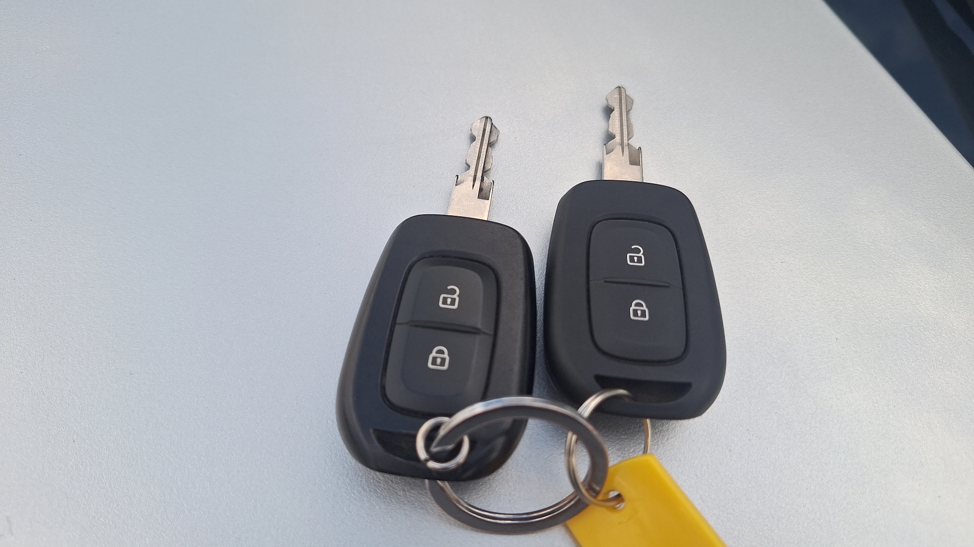 Renault Duster — foto 7 de 14
