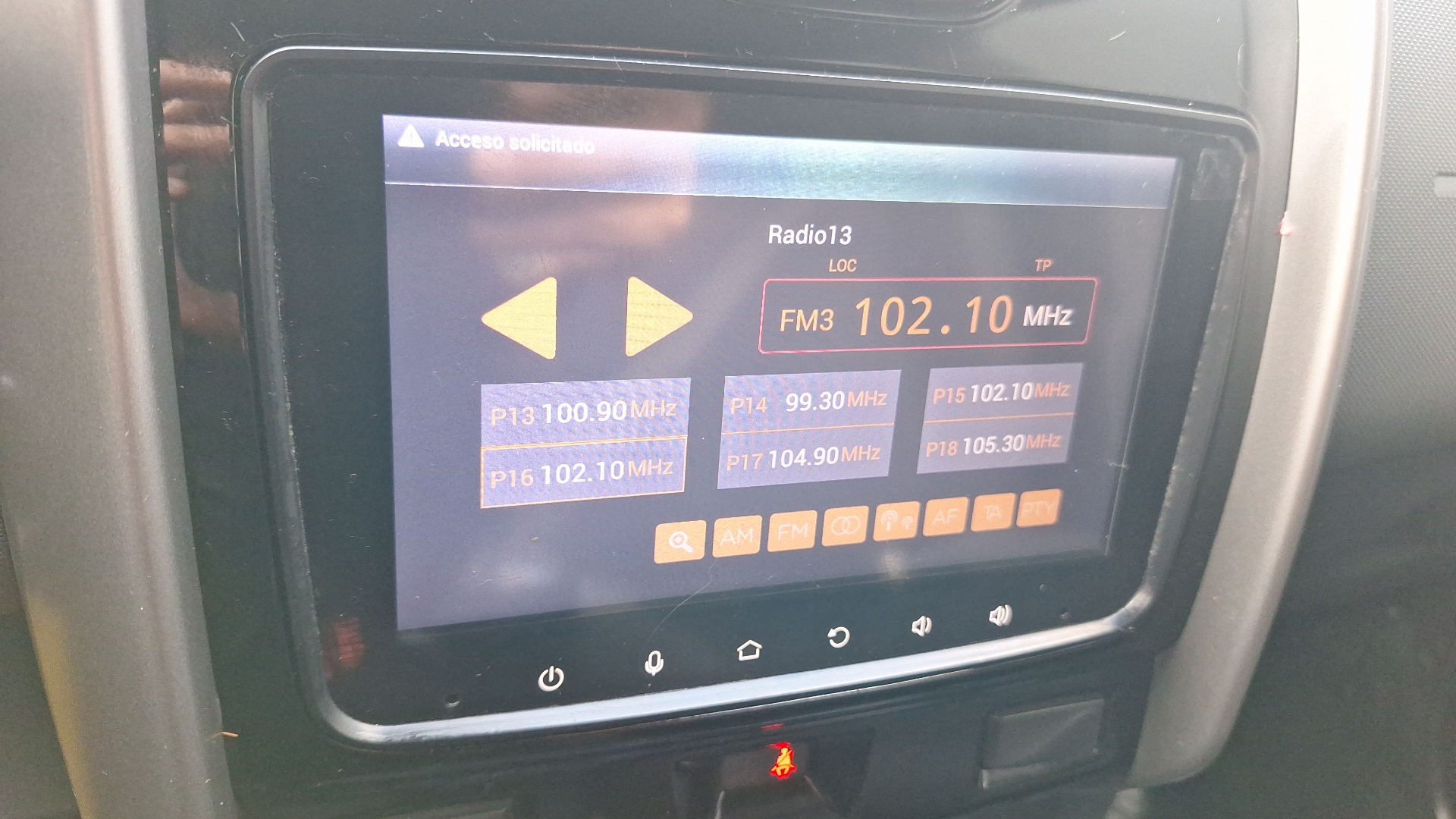 Renault Duster — foto 10 de 14