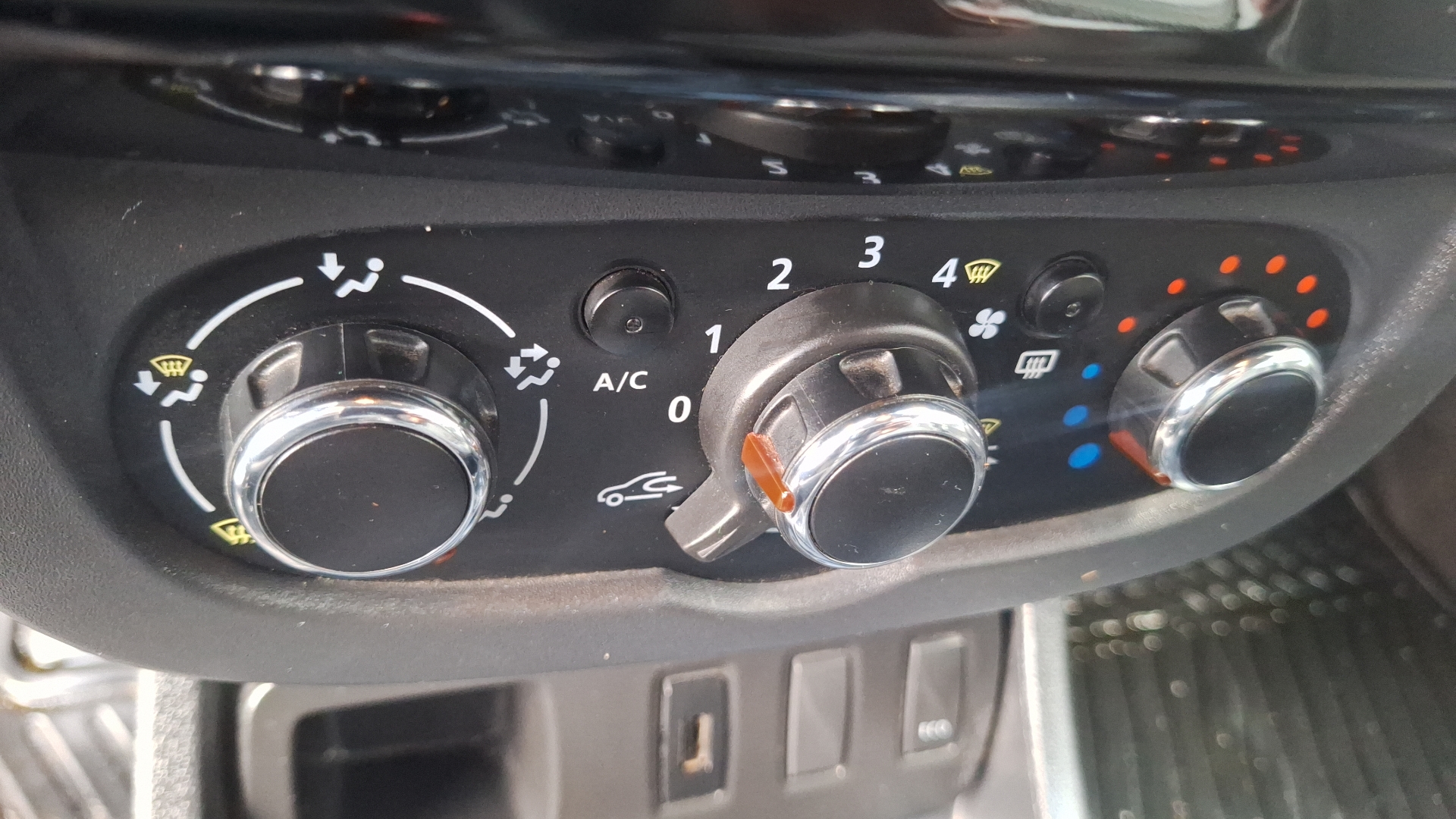 Renault Duster — foto 14 de 14