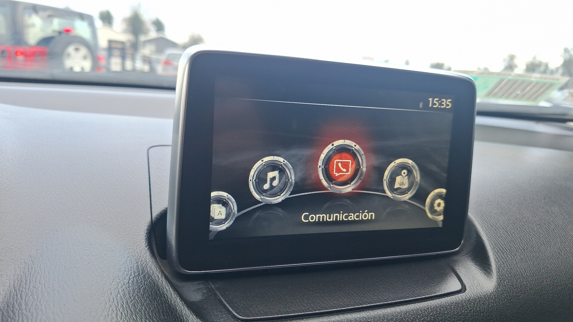 Mazda CX-3 — foto 10 de 15