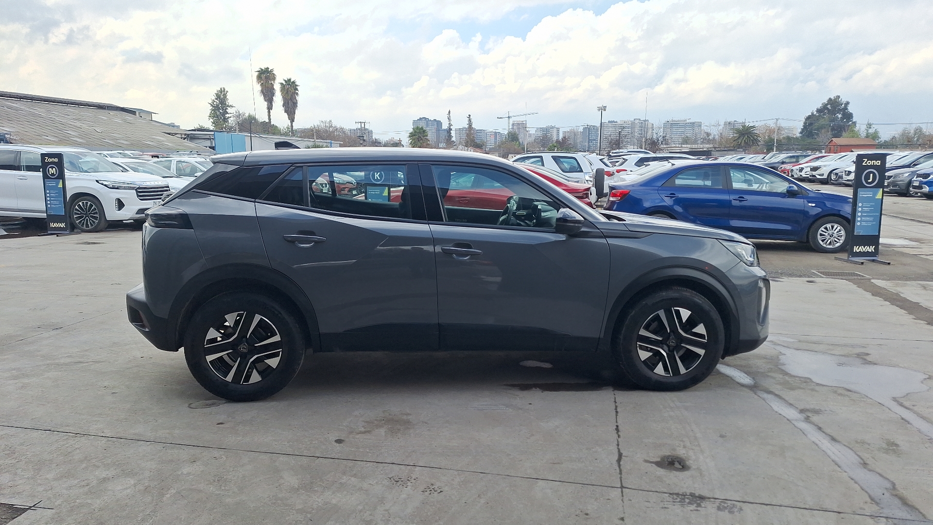 Peugeot 2008 — foto 5 de 15