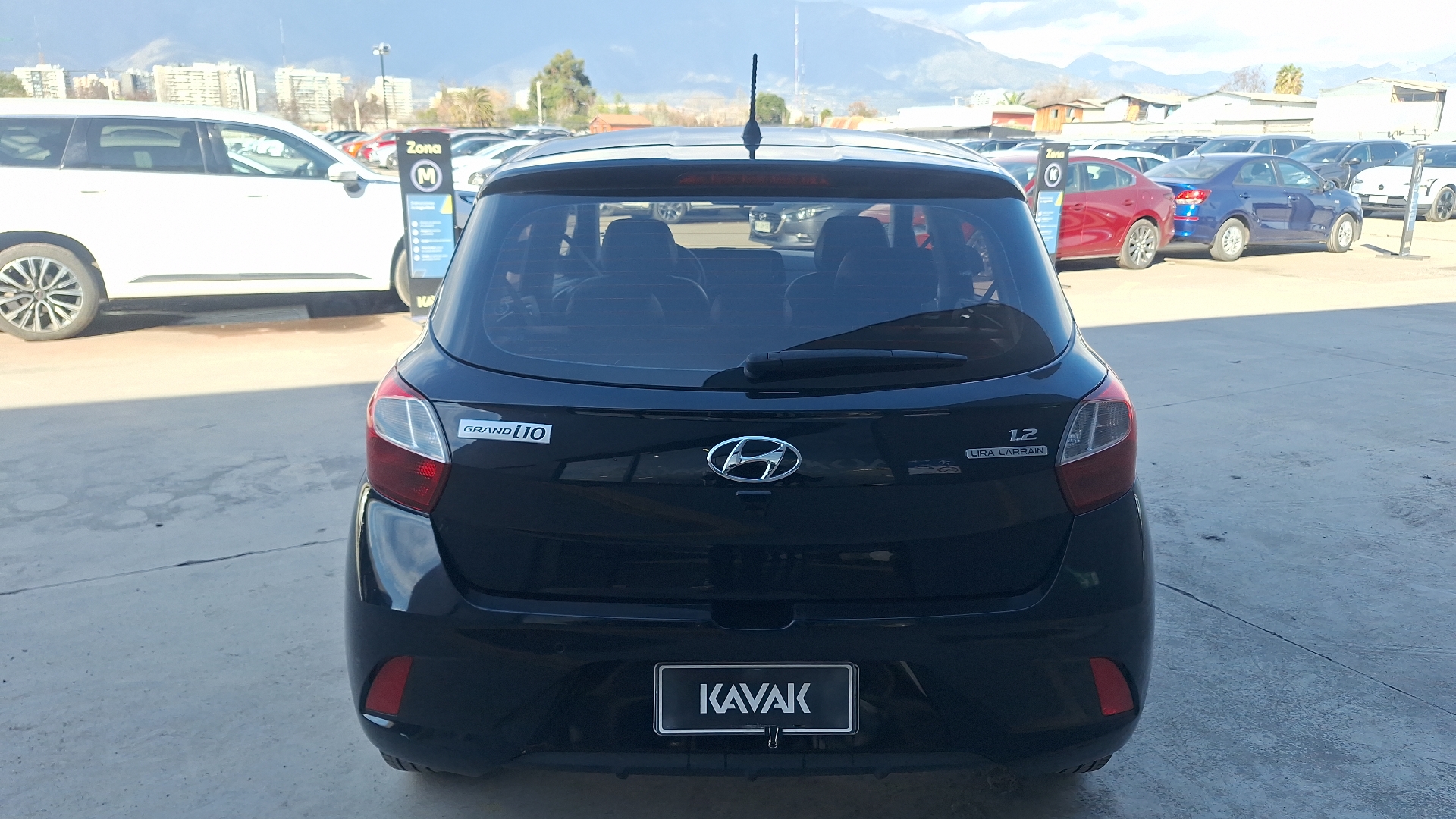 Hyundai Grand I10 — foto 3 de 15