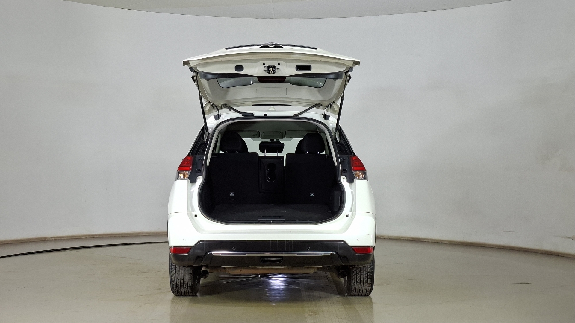 Nissan X-Trail — foto 6 de 17