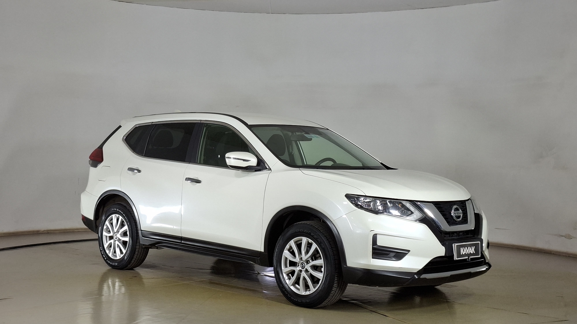 Nissan X-Trail — foto 3 de 17