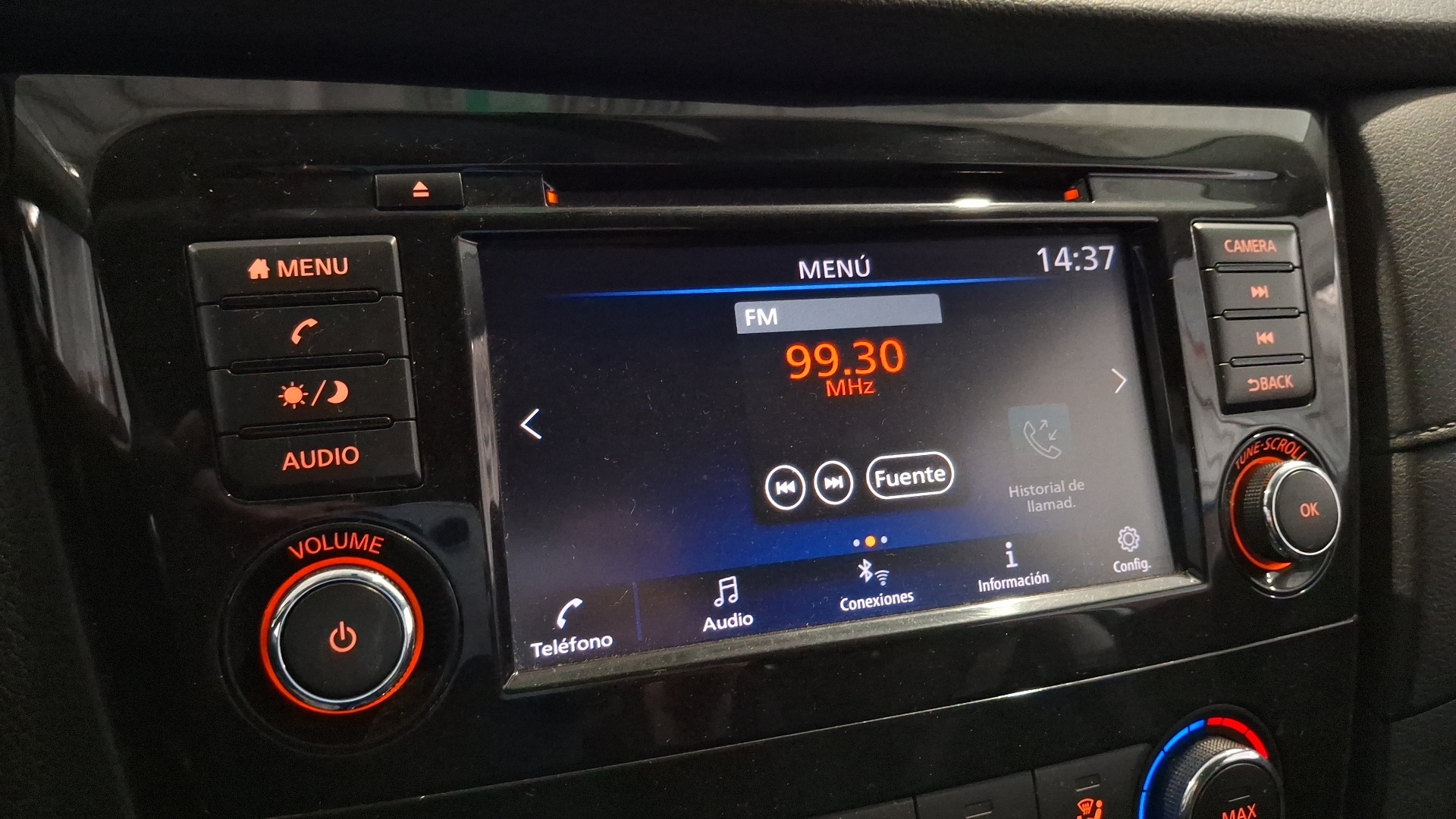 Nissan X-Trail — foto 11 de 17