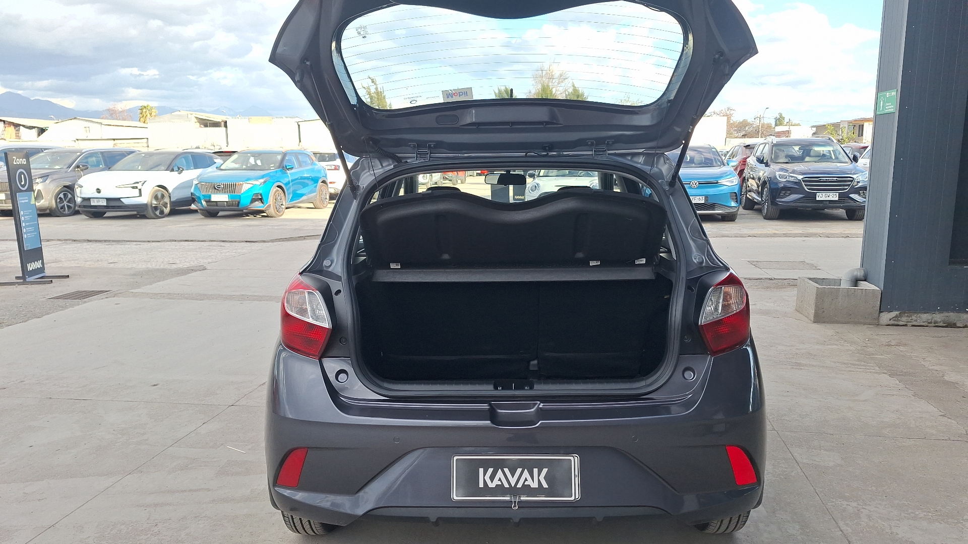 Hyundai Grand I10 — foto 4 de 15