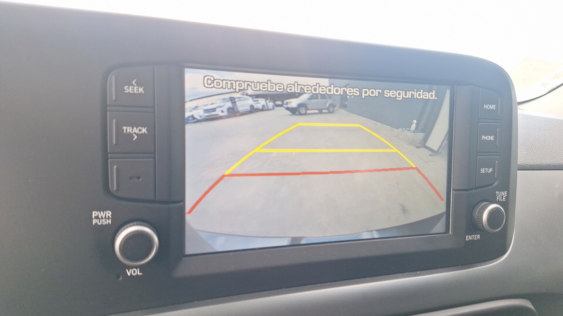 Hyundai Grand I10 — foto 12 de 15