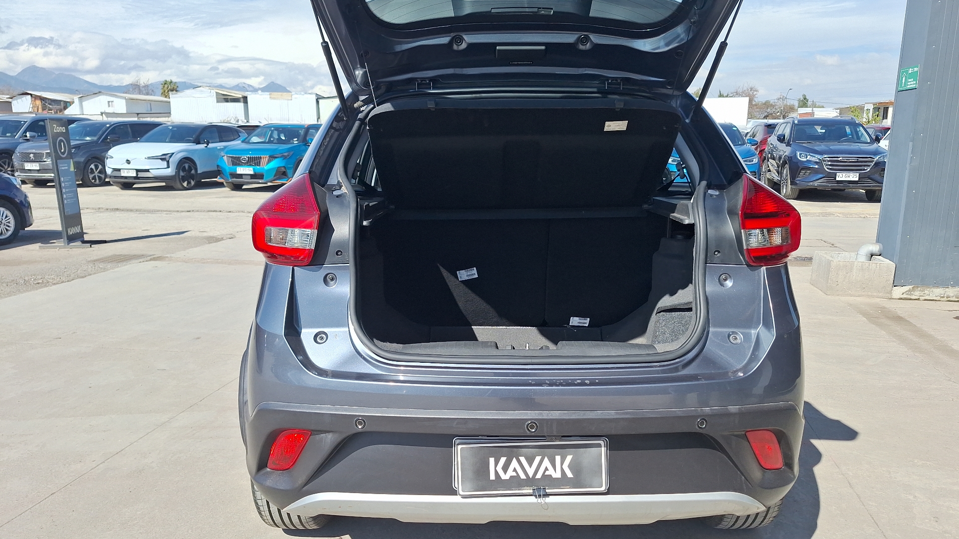 Chery Tiggo 2 — foto 4 de 15