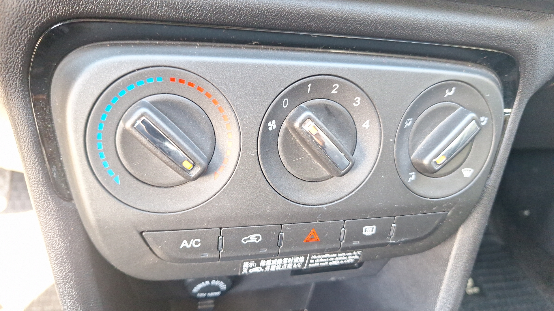 Chery Tiggo 2 — foto 15 de 15