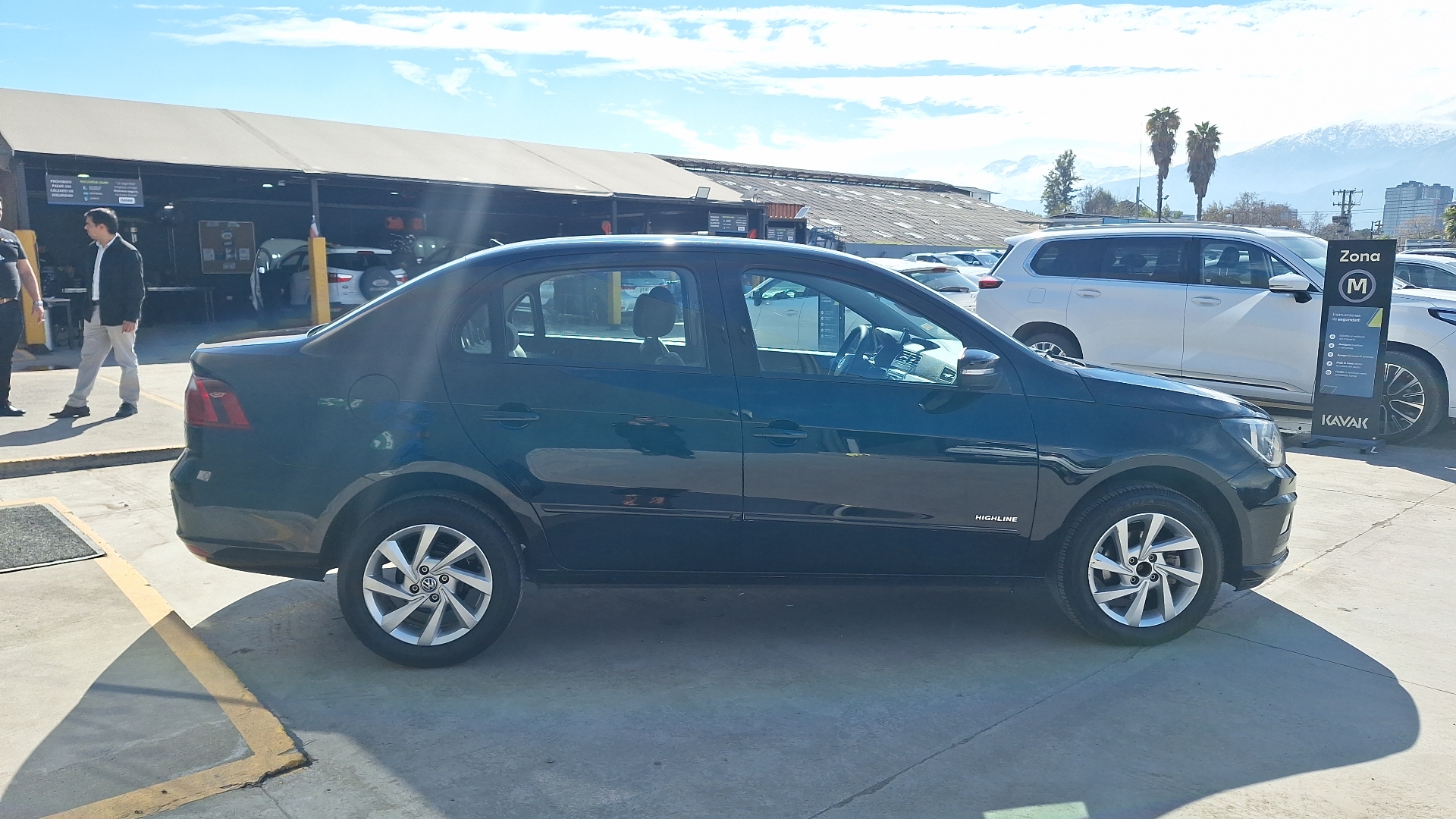 Volkswagen Voyage — foto 5 de 14