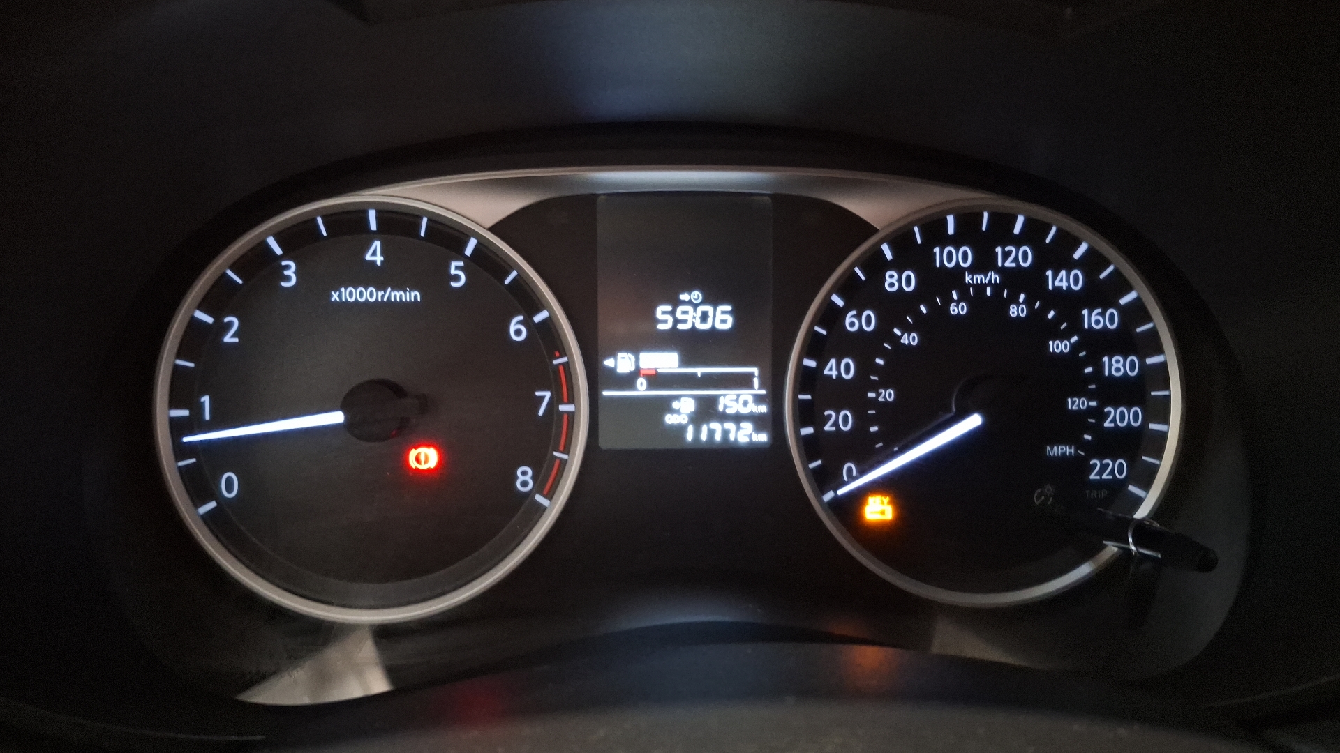 Nissan Versa — foto 9 de 16